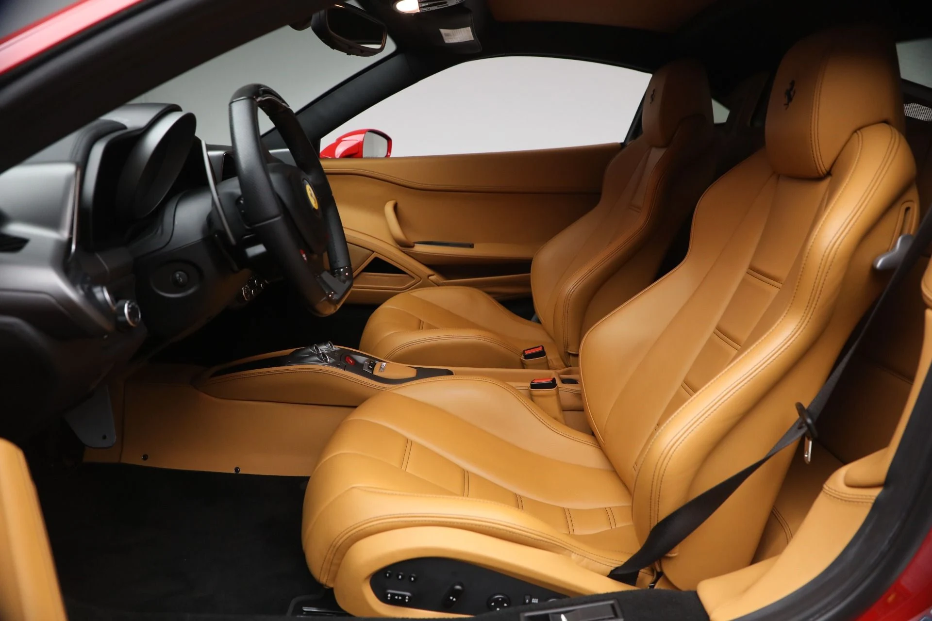 mph013_1284946103_Used_2015_Ferrari_458_Italia_1765054143_d69fece43b