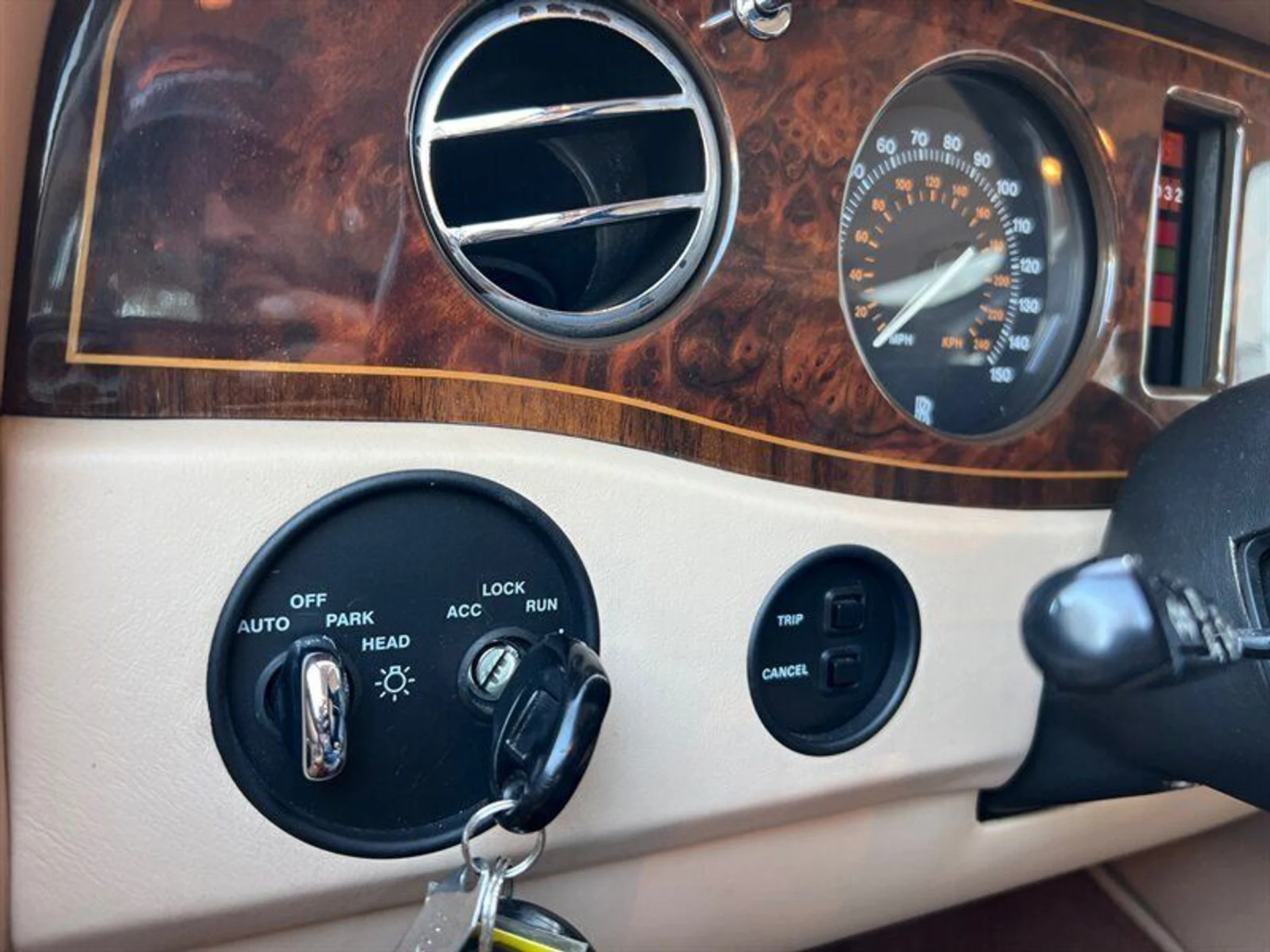 mph013_1290647006_0d5379f57d_800_ffac670c38