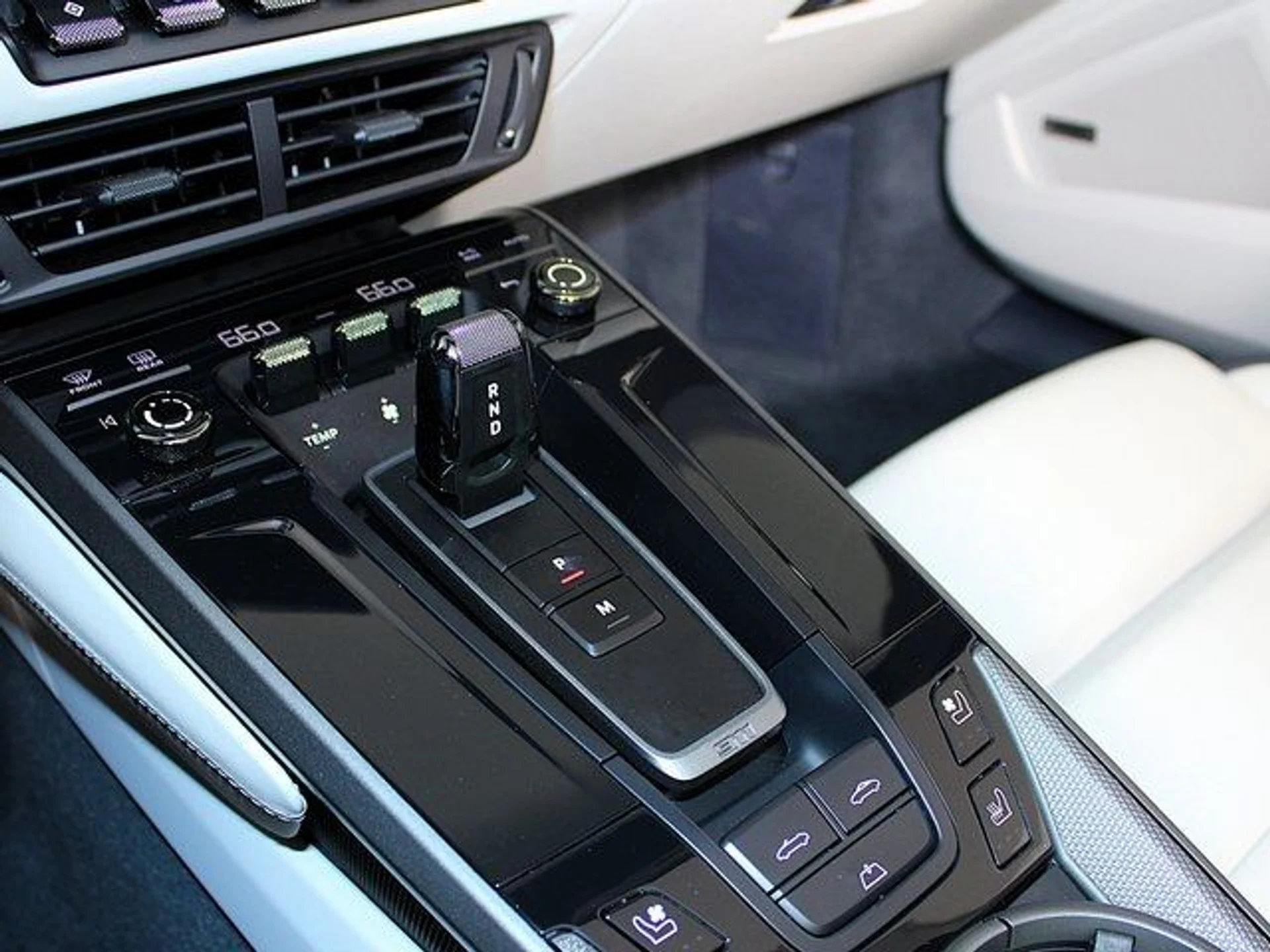 mph013_1291629721_1a79dc87f303c9f3abd5e80ab5febbbc_835356881f