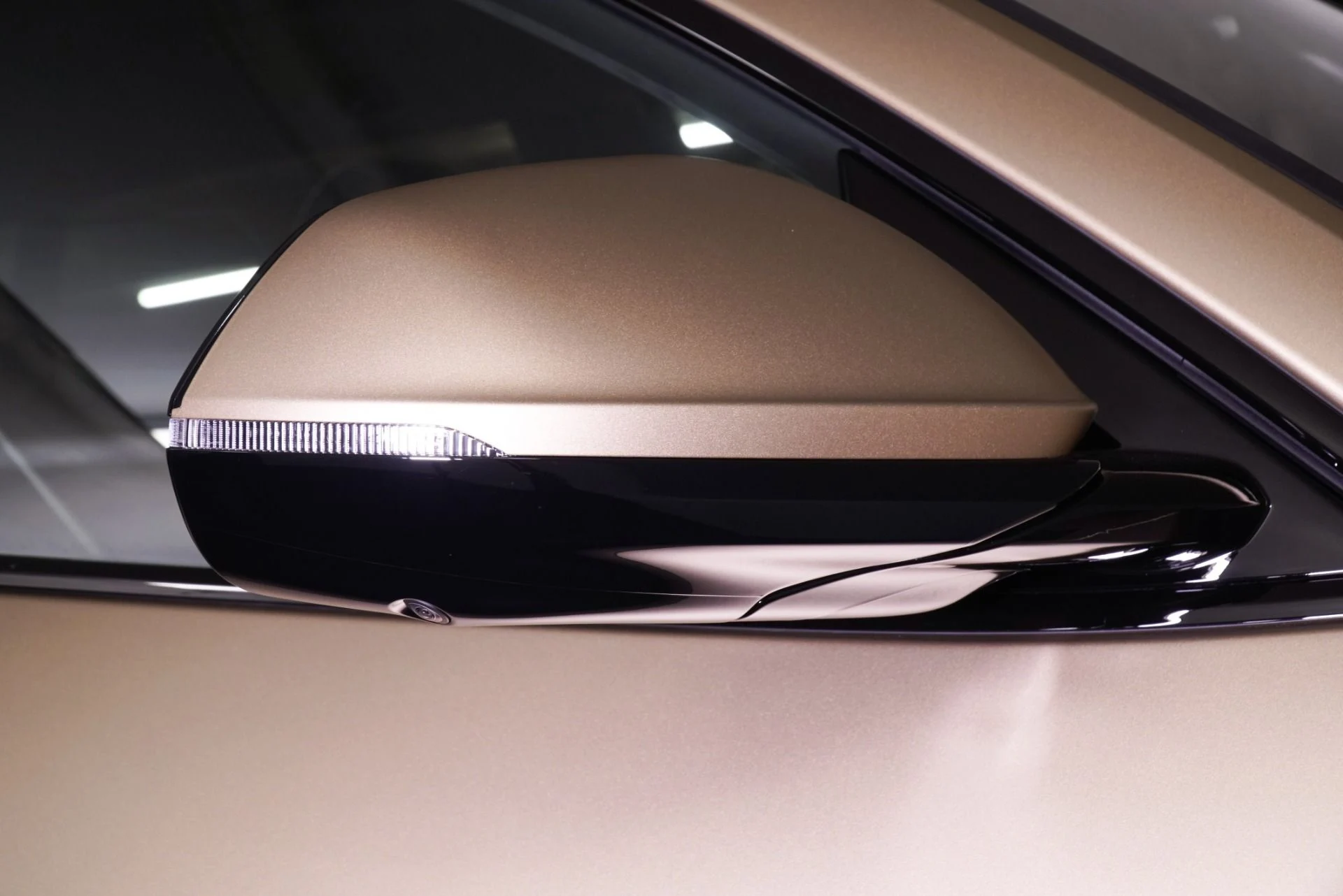 mph013_1295229490_New_2025_Lamborghini_Urus_SE_1760546731_bfef945b68