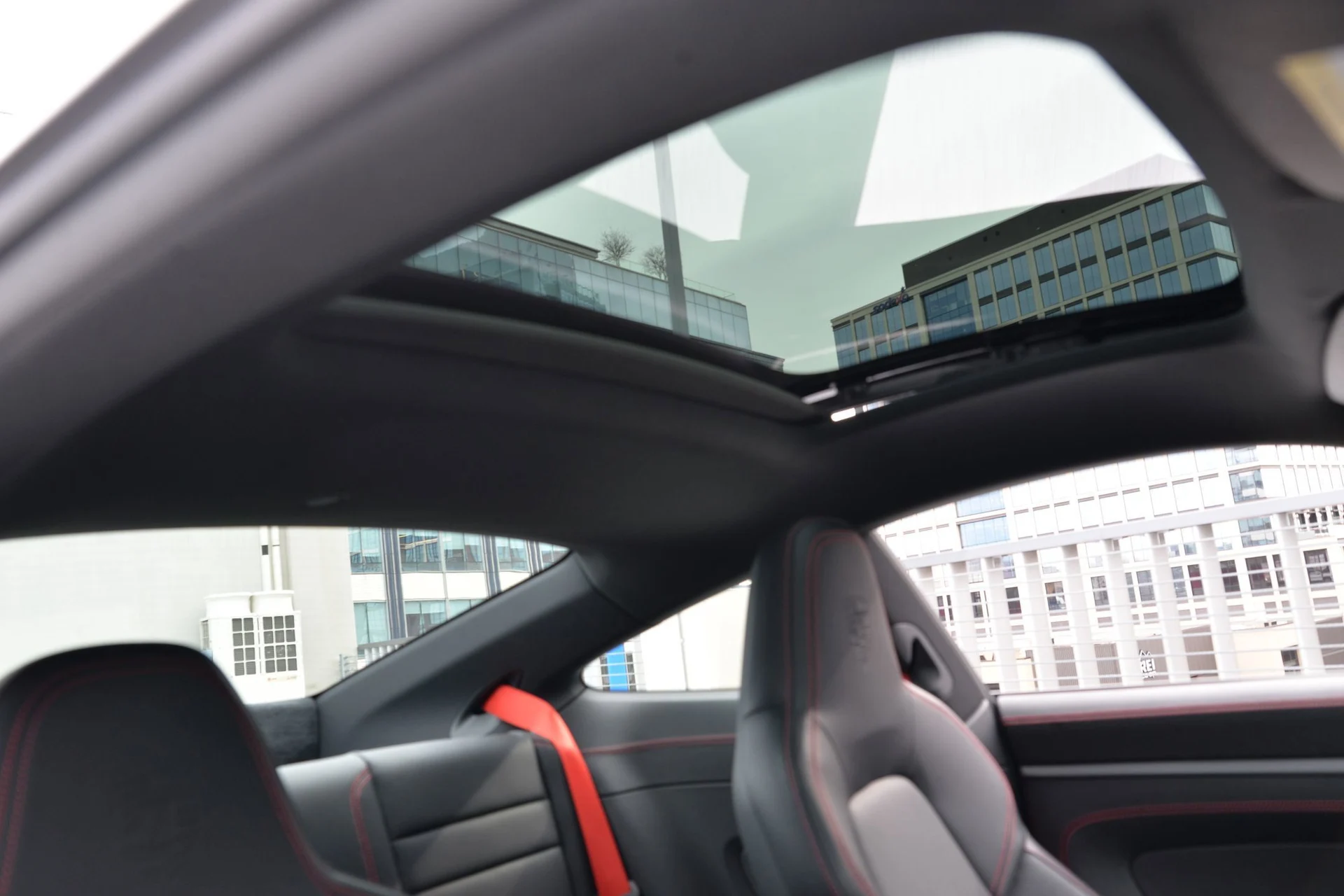 mph013_1295614554_5e256beb1ceab1ebbef9e2bf765d2ddcx_7da5c4a60f