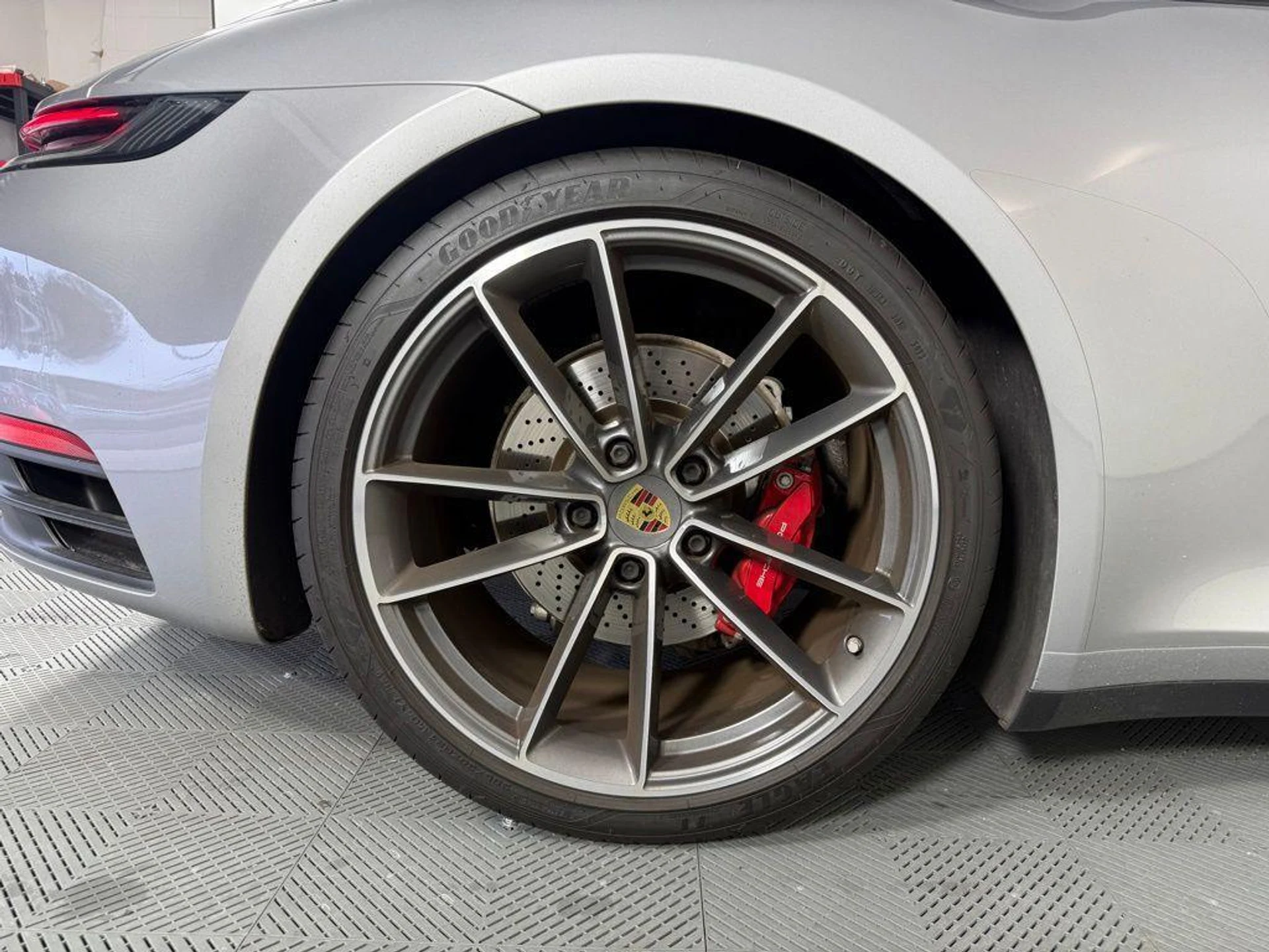 mph013_1303530856_2_Cqe_Lzlb_J47_WUR_9_Kn_Asi_Ifoygd_M_d889658e57