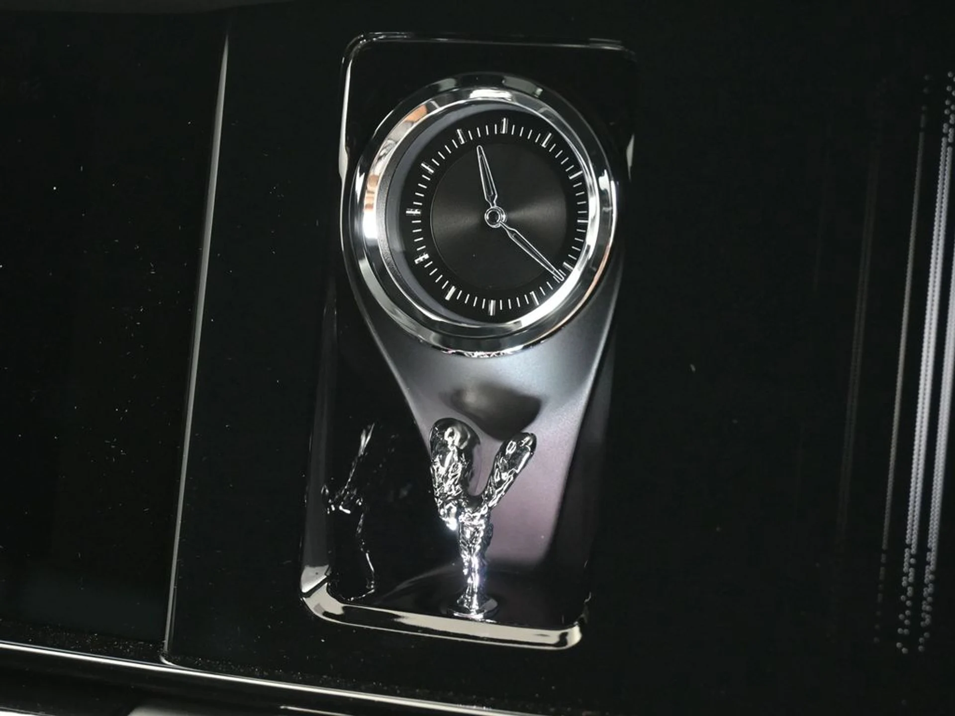 mph013_1304489998_2bb2c20a0851b6bb11c8b153c50488a8x_3264418c80