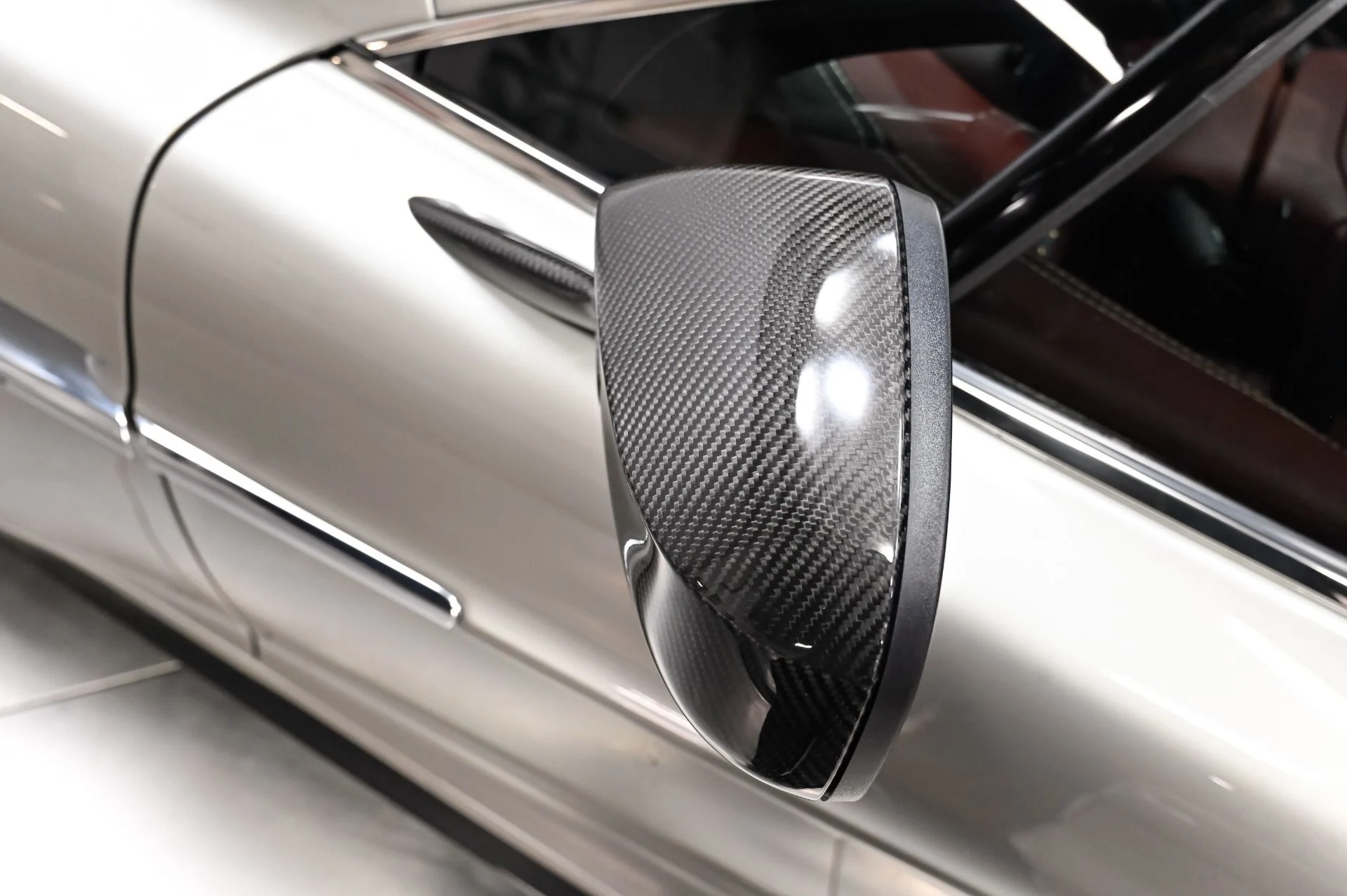 mph013_1309190138_Used_2014_Aston_Martin_Vanquish_V12_1793299602_608fc41eb6