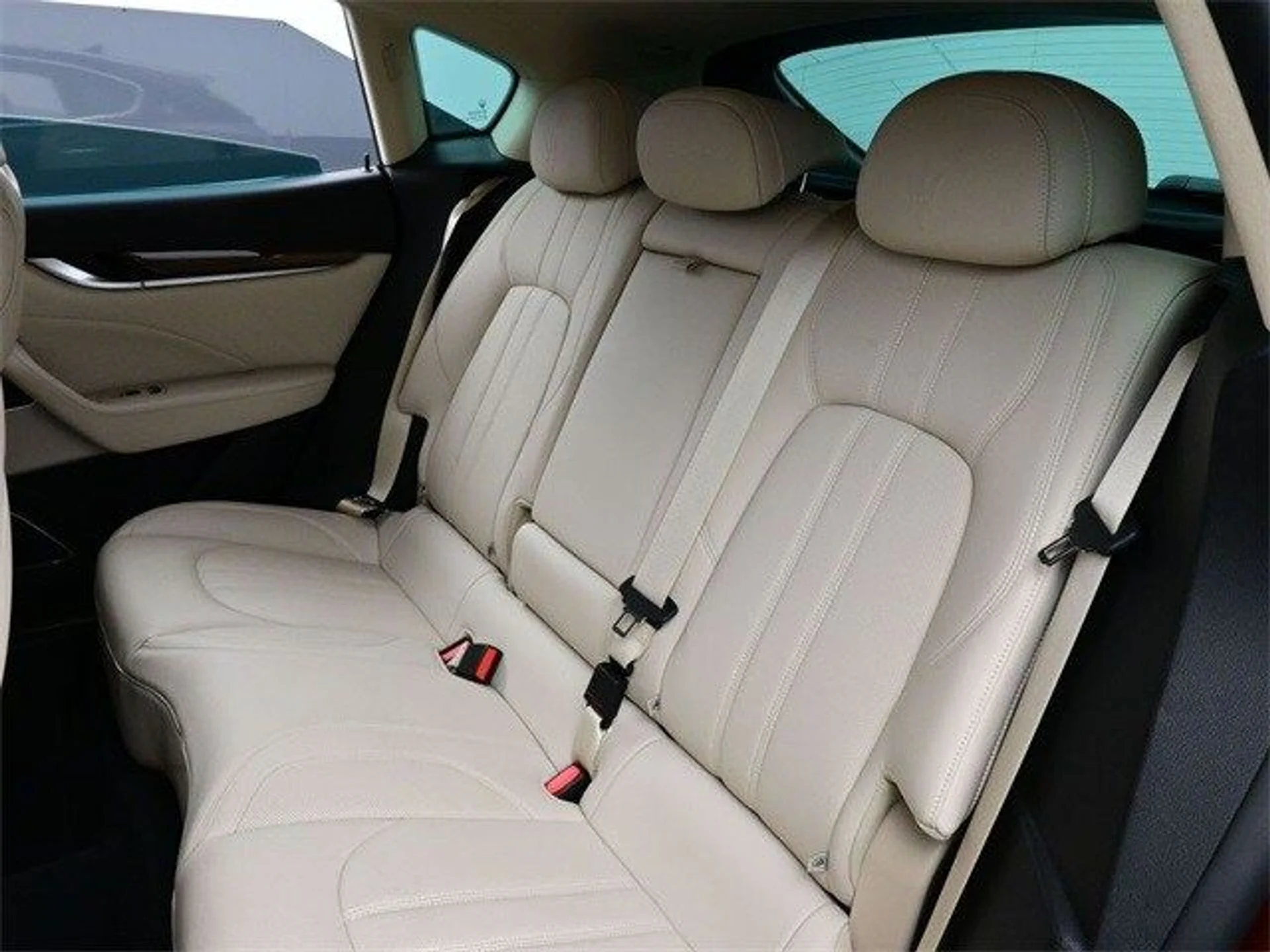 mph013_1312285035_9718847f8706f57eb96e8abd29ba522cx_e75408da3d