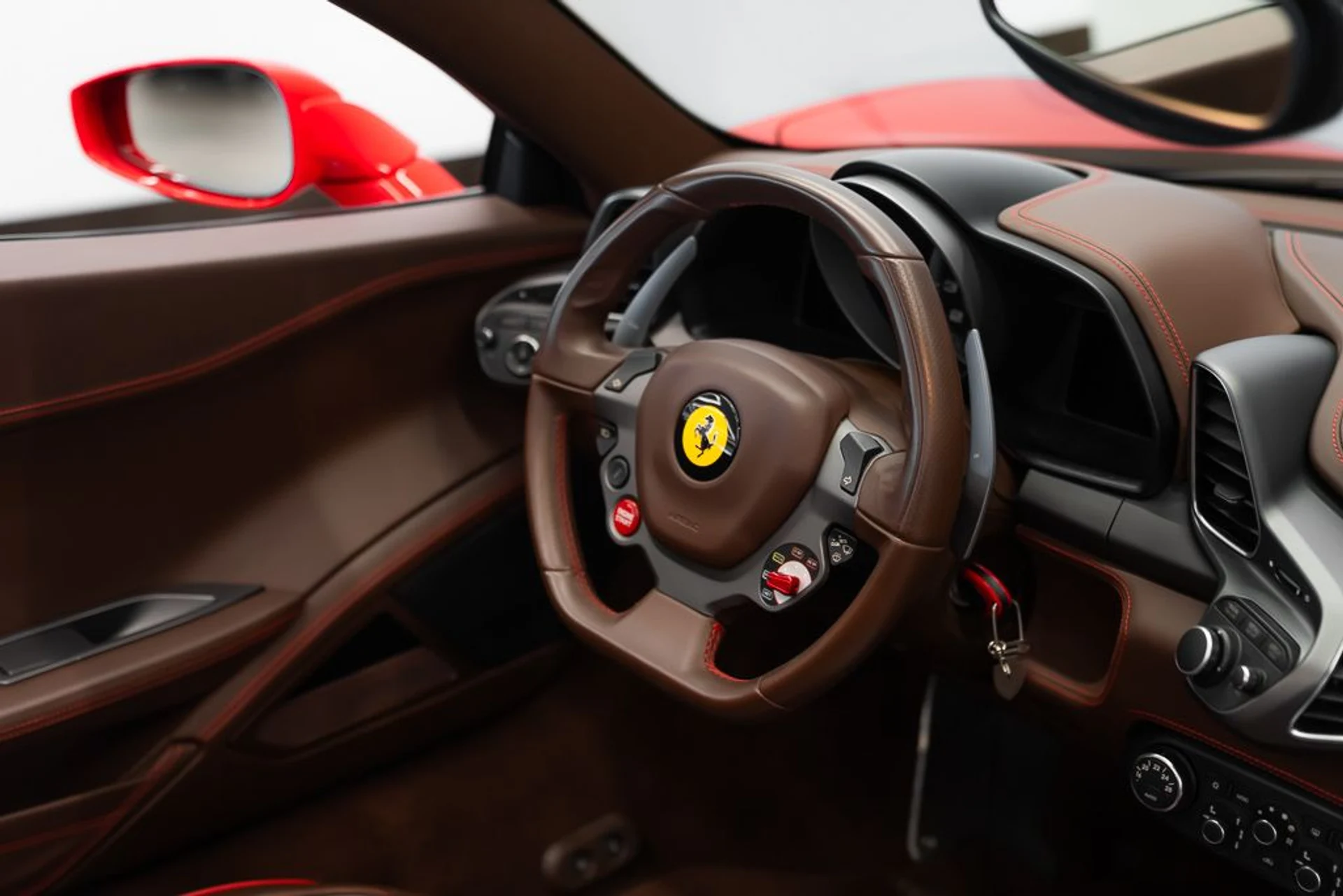 mph013_1321083649_ferrari_458_italia_2013_jpg_v_1762274091_cfa4d1a974