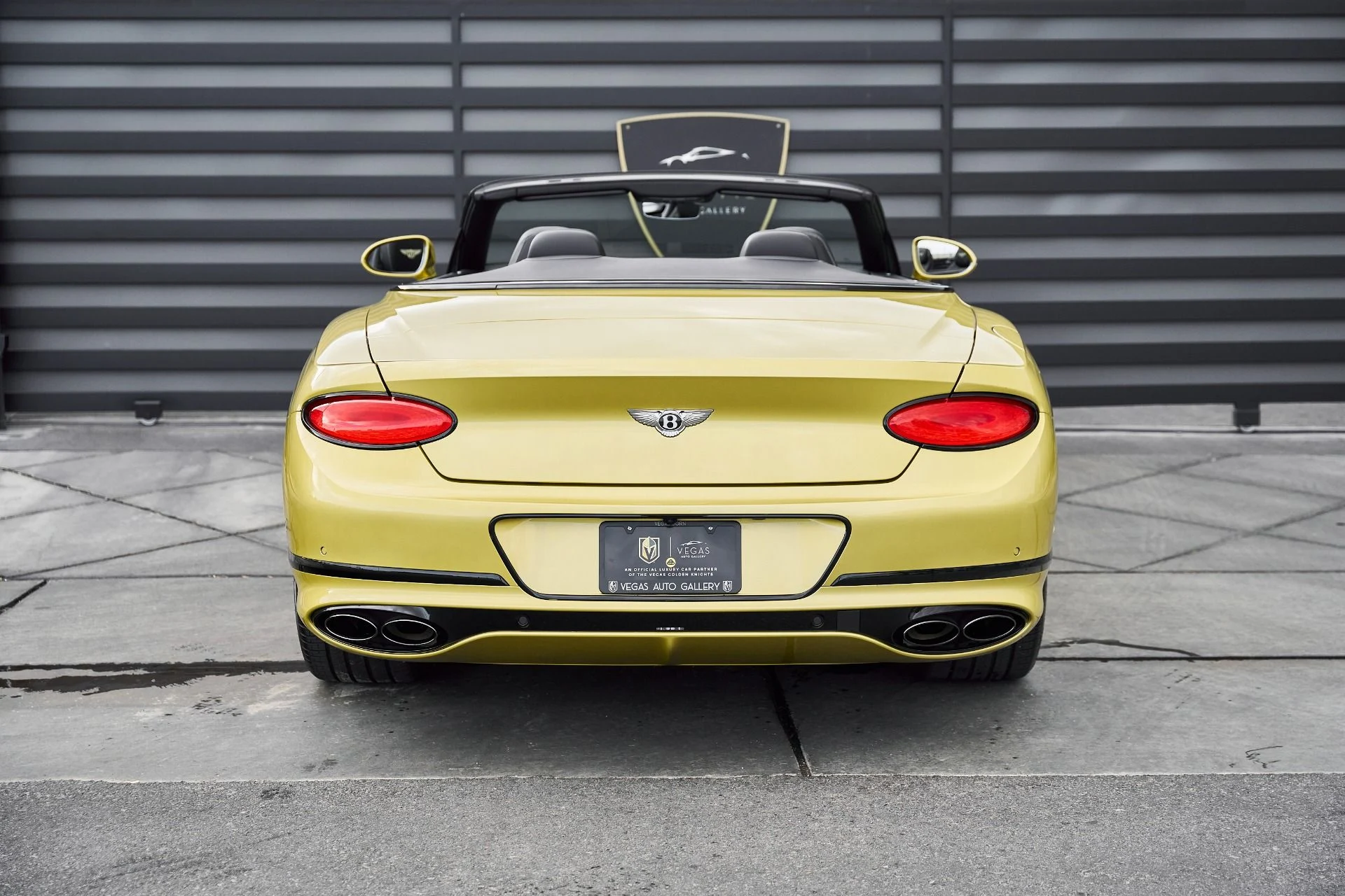 mph013_1323580725_Used_2022_Bentley_Continental_GT_V8_1766800335_7bb8f6ae11