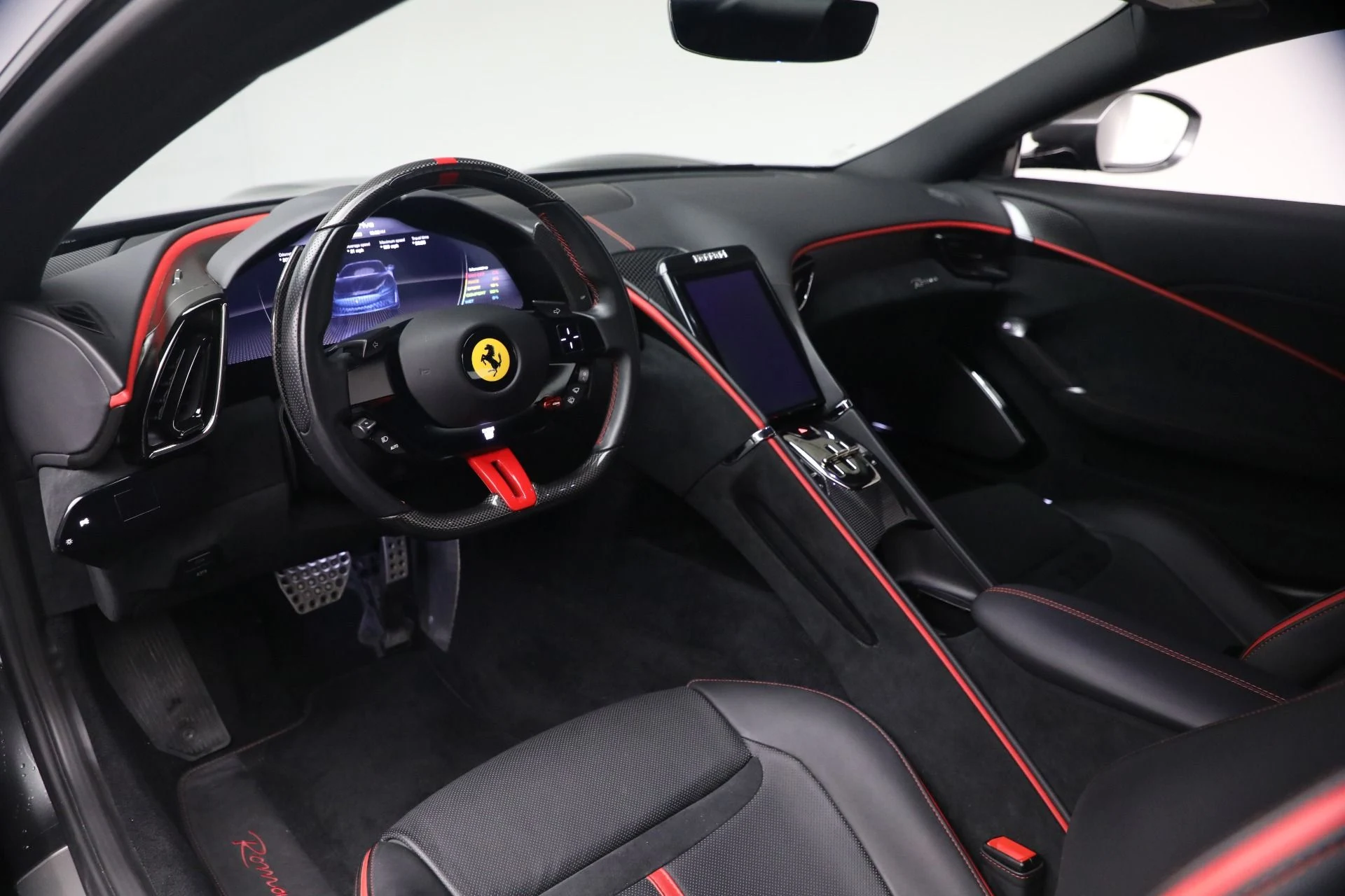 mph013_132984564_Used_2023_Ferrari_Roma_1790957659_6d8b506df8