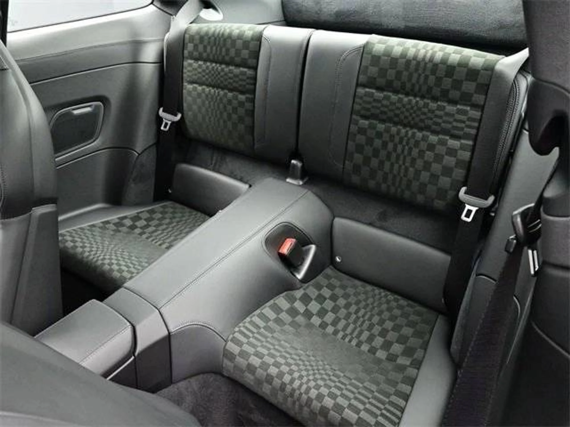 mph013_1332288987_c7326030d913b275ac7315b29311f616x_581a3afac0