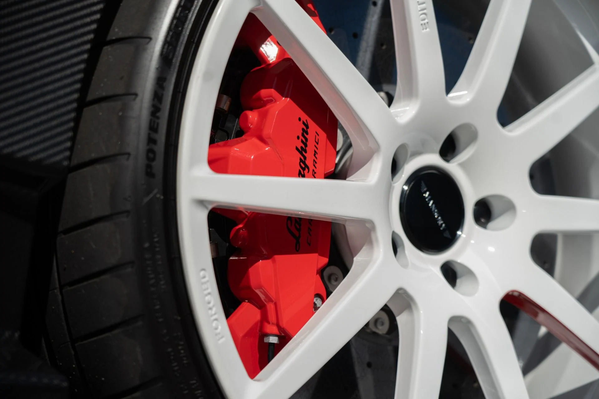 mph013_1337371068_Used_2024_Lamborghini_Revuelto_Mansory_1757354394_3fecbd899a