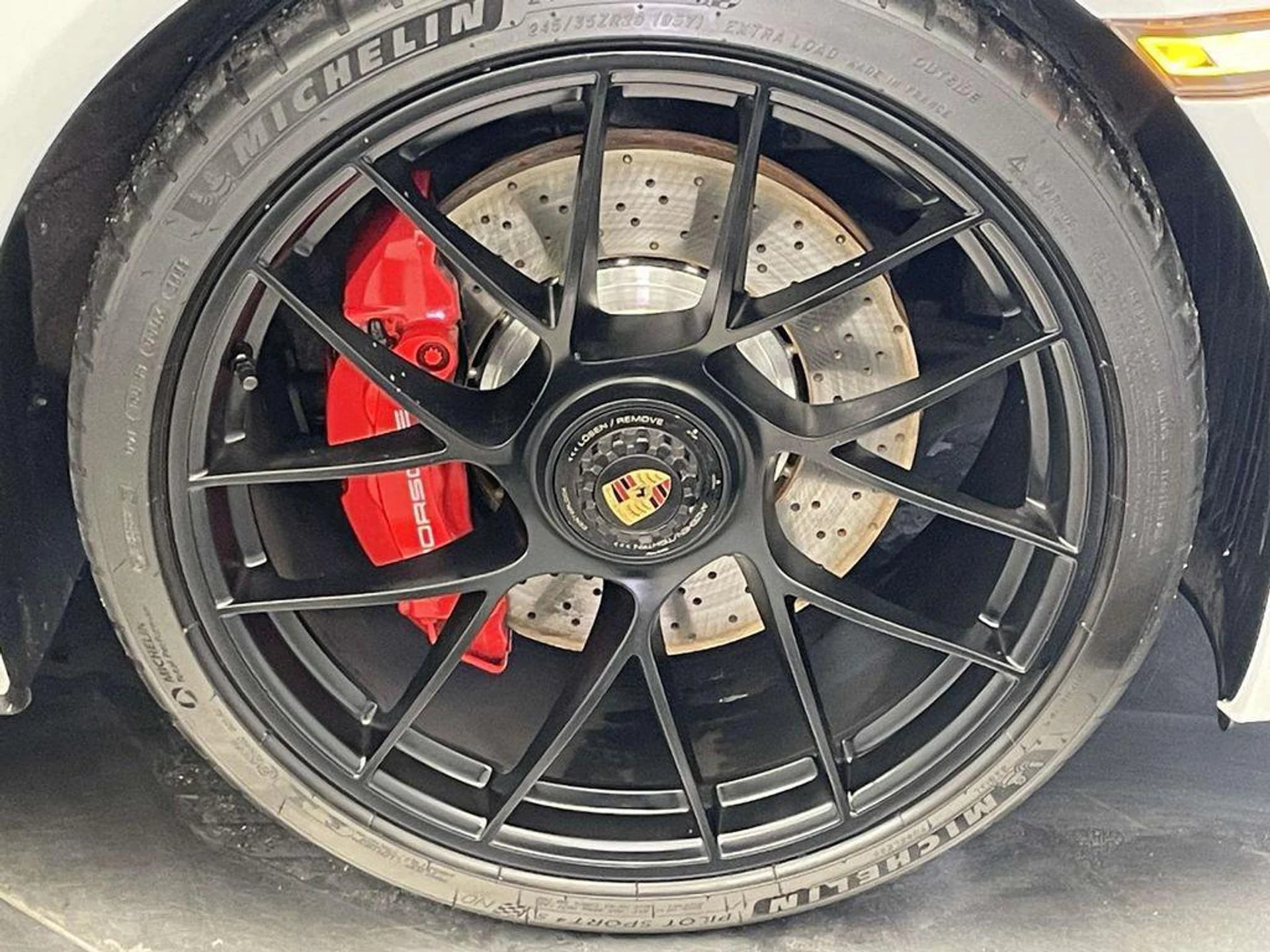 mph013_1339220403_V_Hq5z6t9o_Dy_ZO_3im07hvz_P0_OZ_3_Q_4610c95246