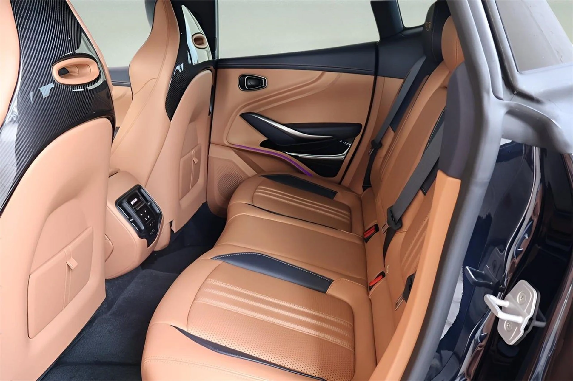 mph013_1341450100_14_f8d90d81e5