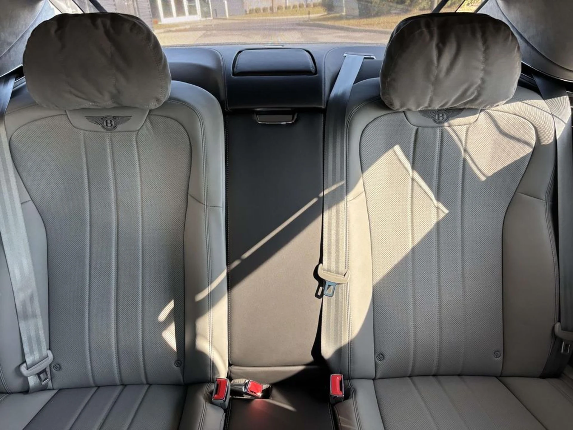 mph013_1349586717_c3ff5e0296ebfa3ebbdbc57f7ff13552x_e5932aa55f