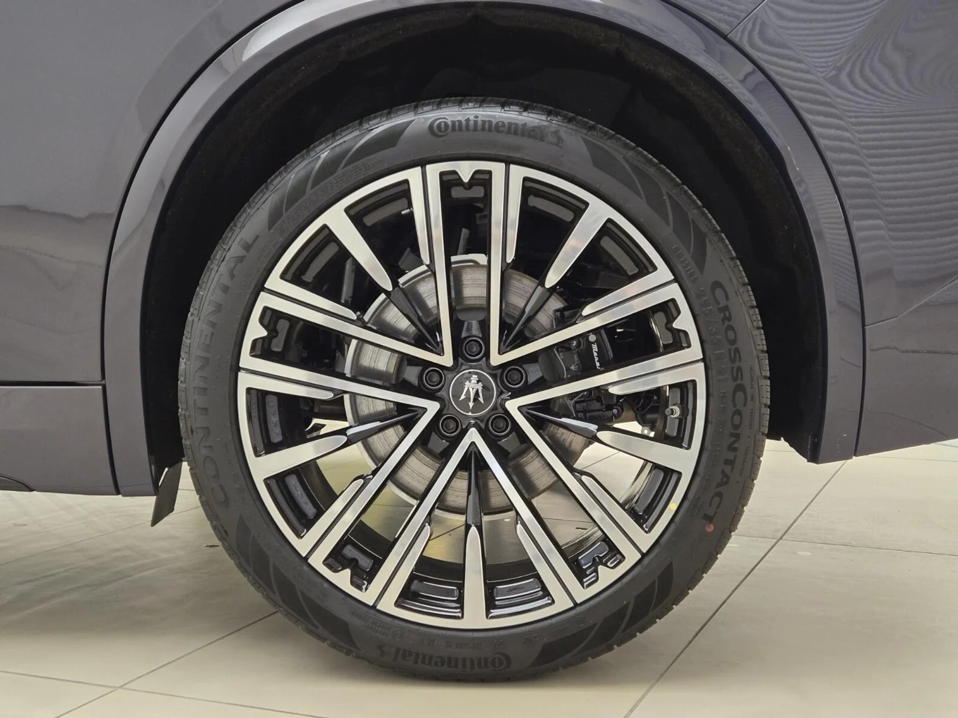 mph013_135587257_New_2025_Maserati_Grecale_Modena_1771050094_c0ab6c338d