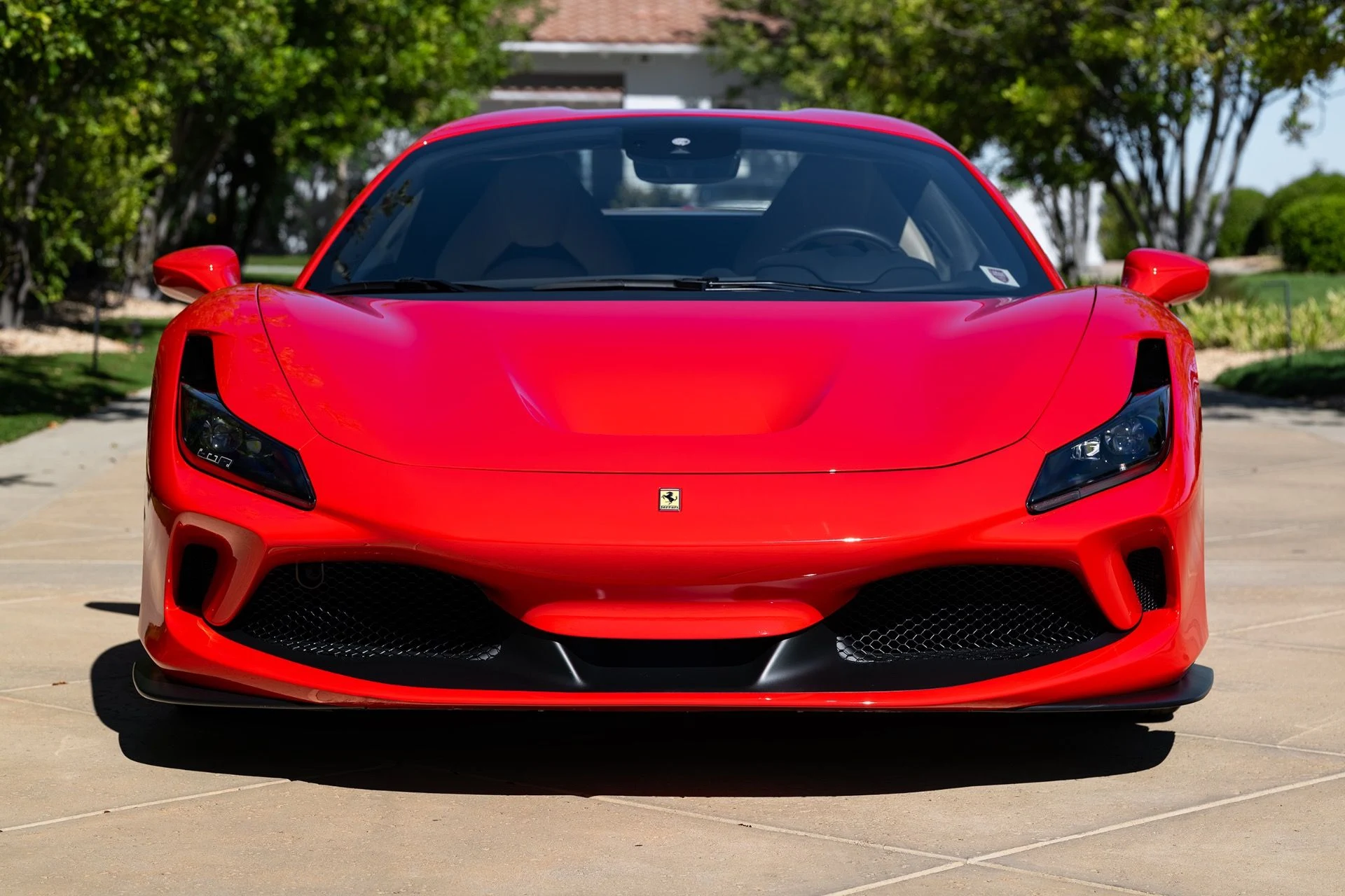 mph013_1355956357_Used_2022_Ferrari_F8_Spider_1791574017_57a2ecff93
