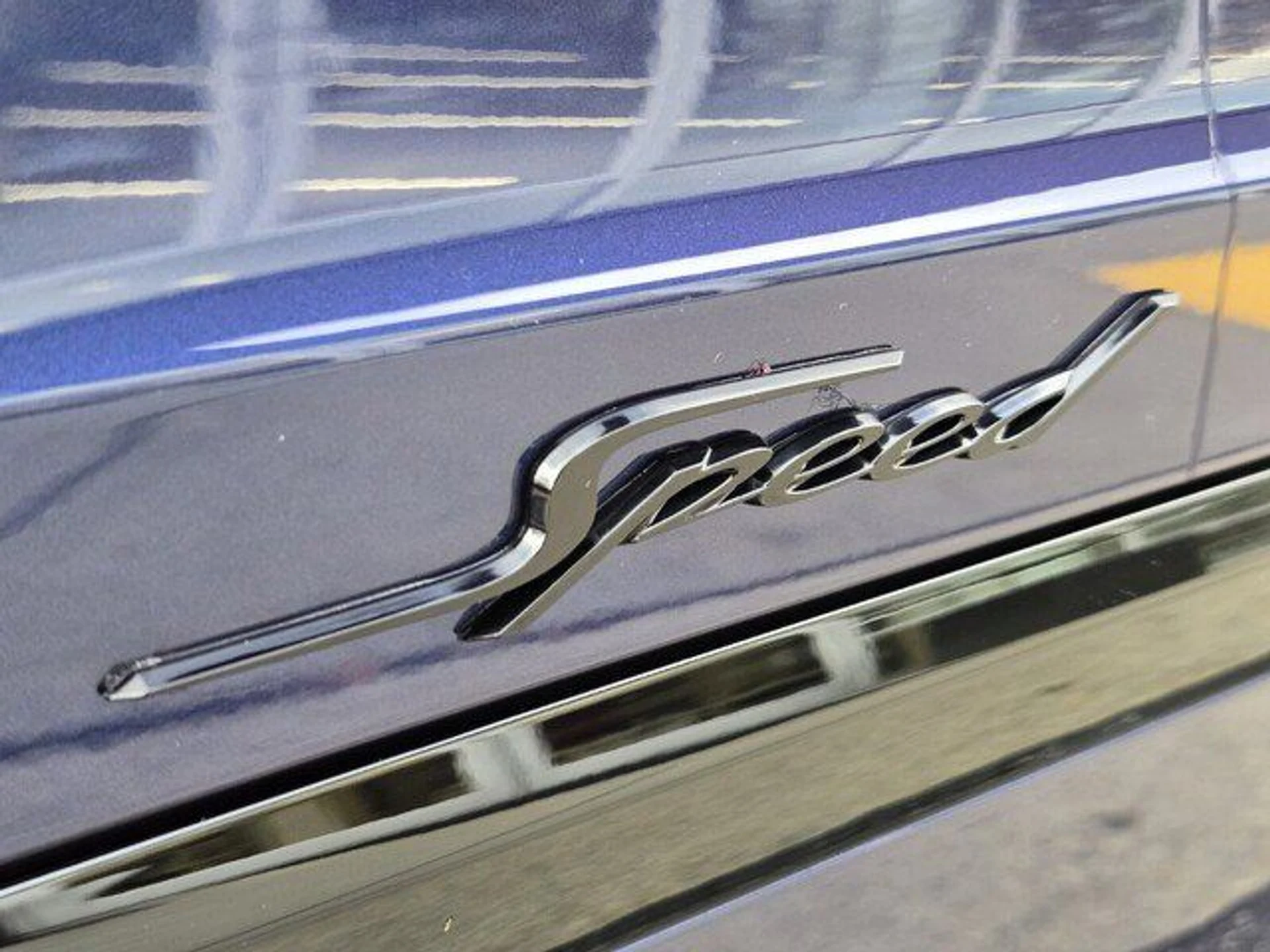 mph013_135937184_f9f82cede55f75923f8093b3aef43b4fx_642c43e04e