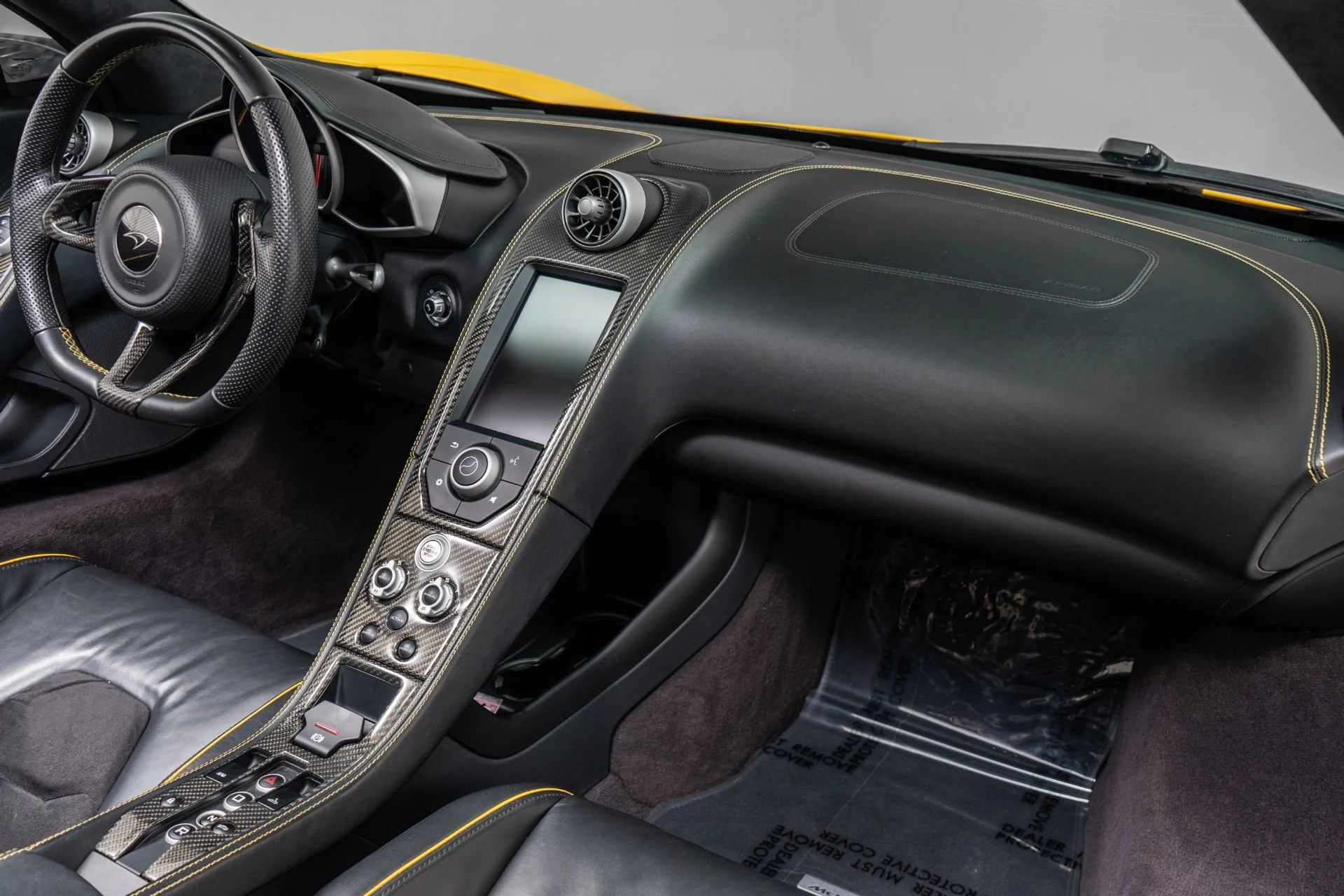 mph013_1360692564_Used_2015_Mc_Laren_650_S_Spyder_1790194530_bab0110cc5