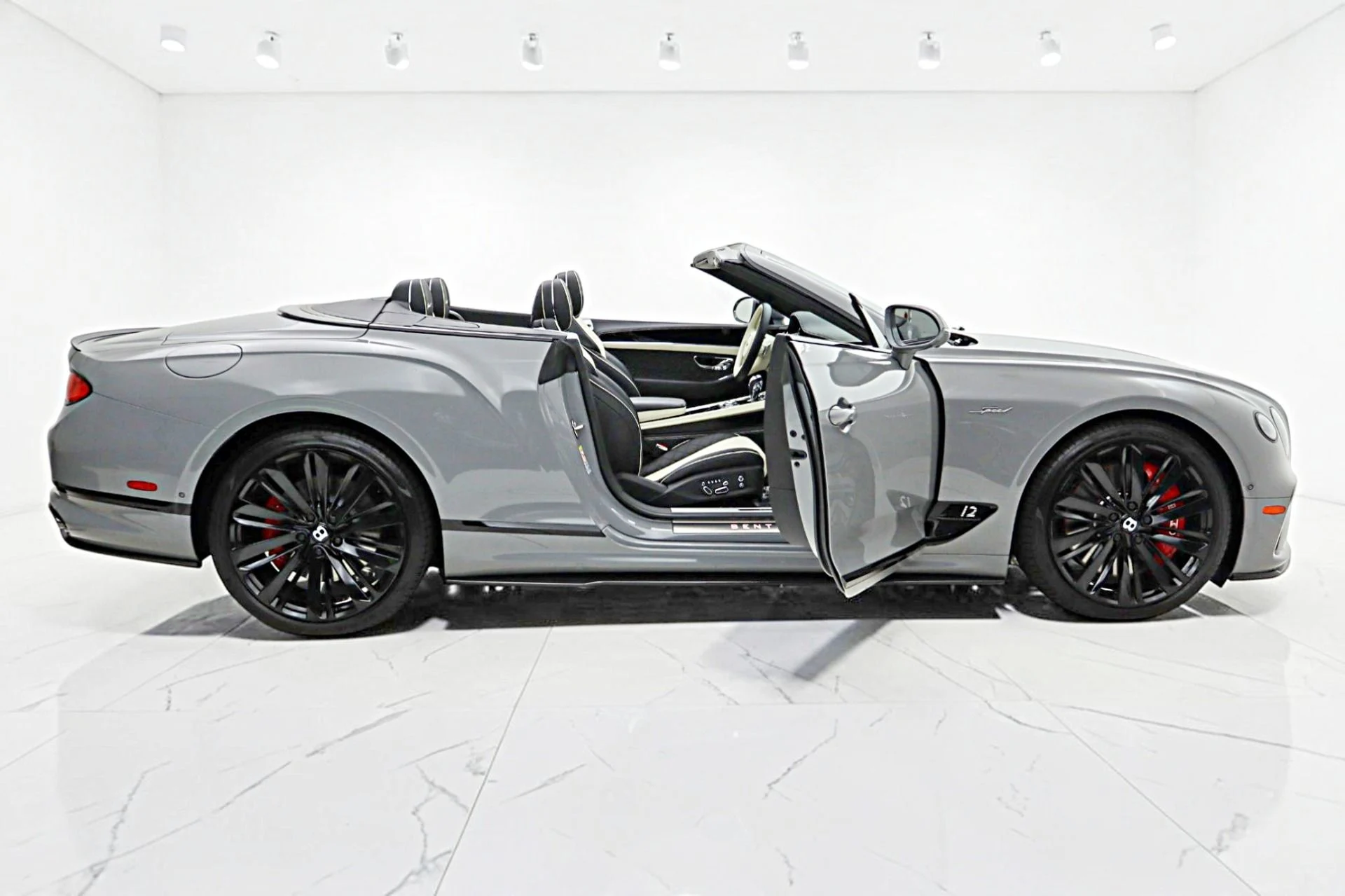mph013_1385832203_Used_2022_Bentley_Continental_GTC_Speed_697bb5856a