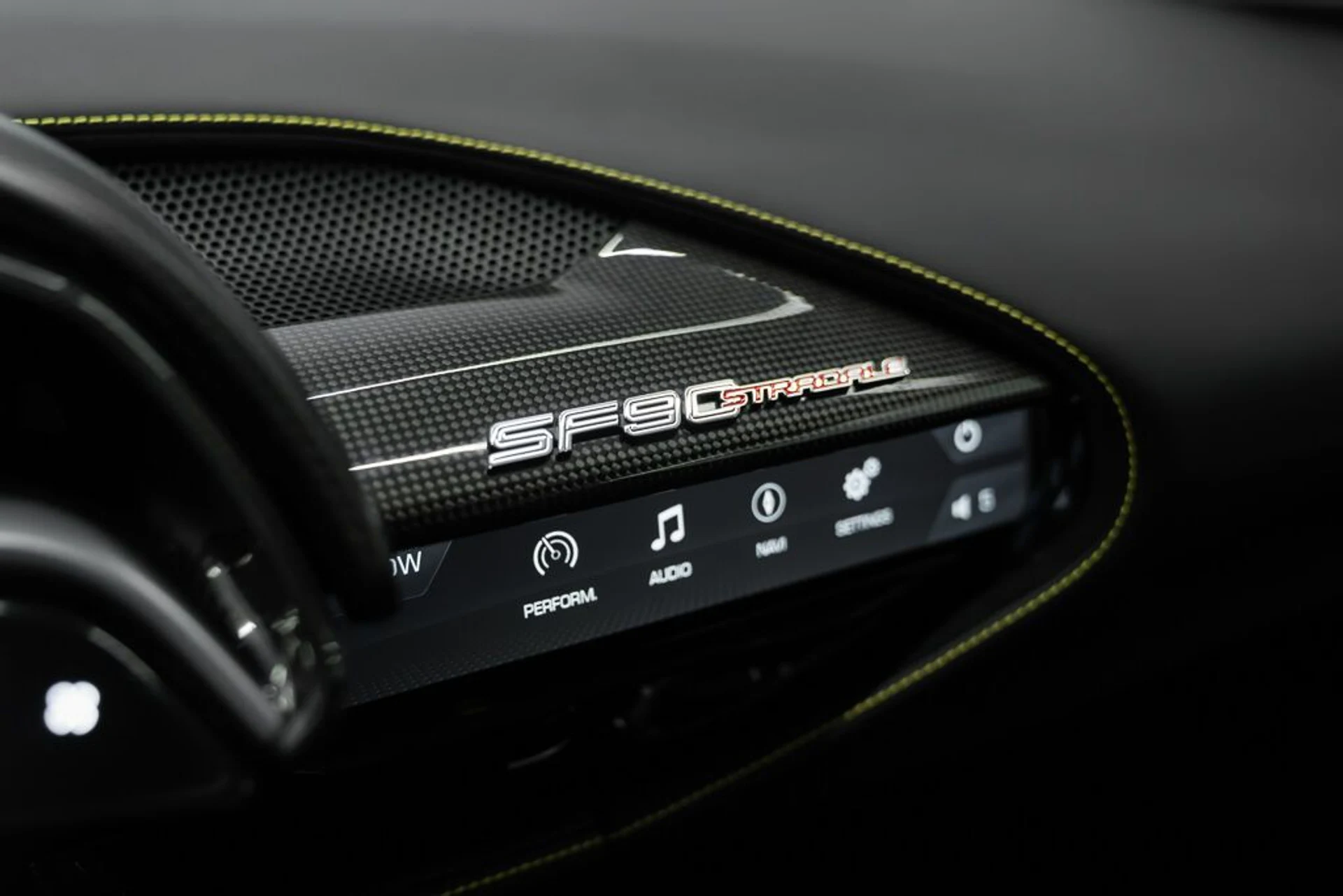 mph013_1387564750_ferrari_sf90_stradale_2021_jpg_v_1754355020_18aab30809