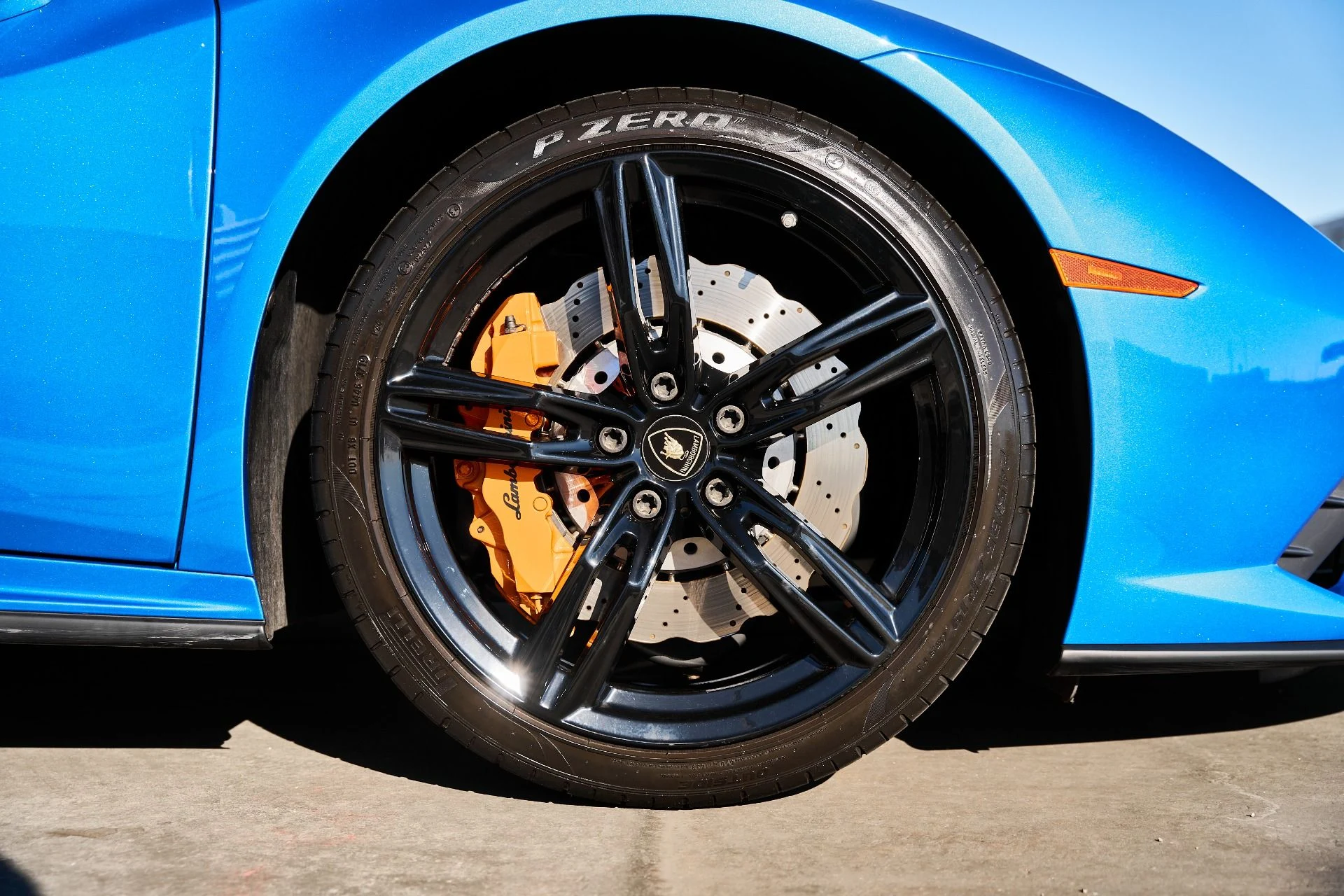 mph013_1394387378_Used_2020_Lamborghini_Huracan_EVO_Base_1766024267_afd23c06f7