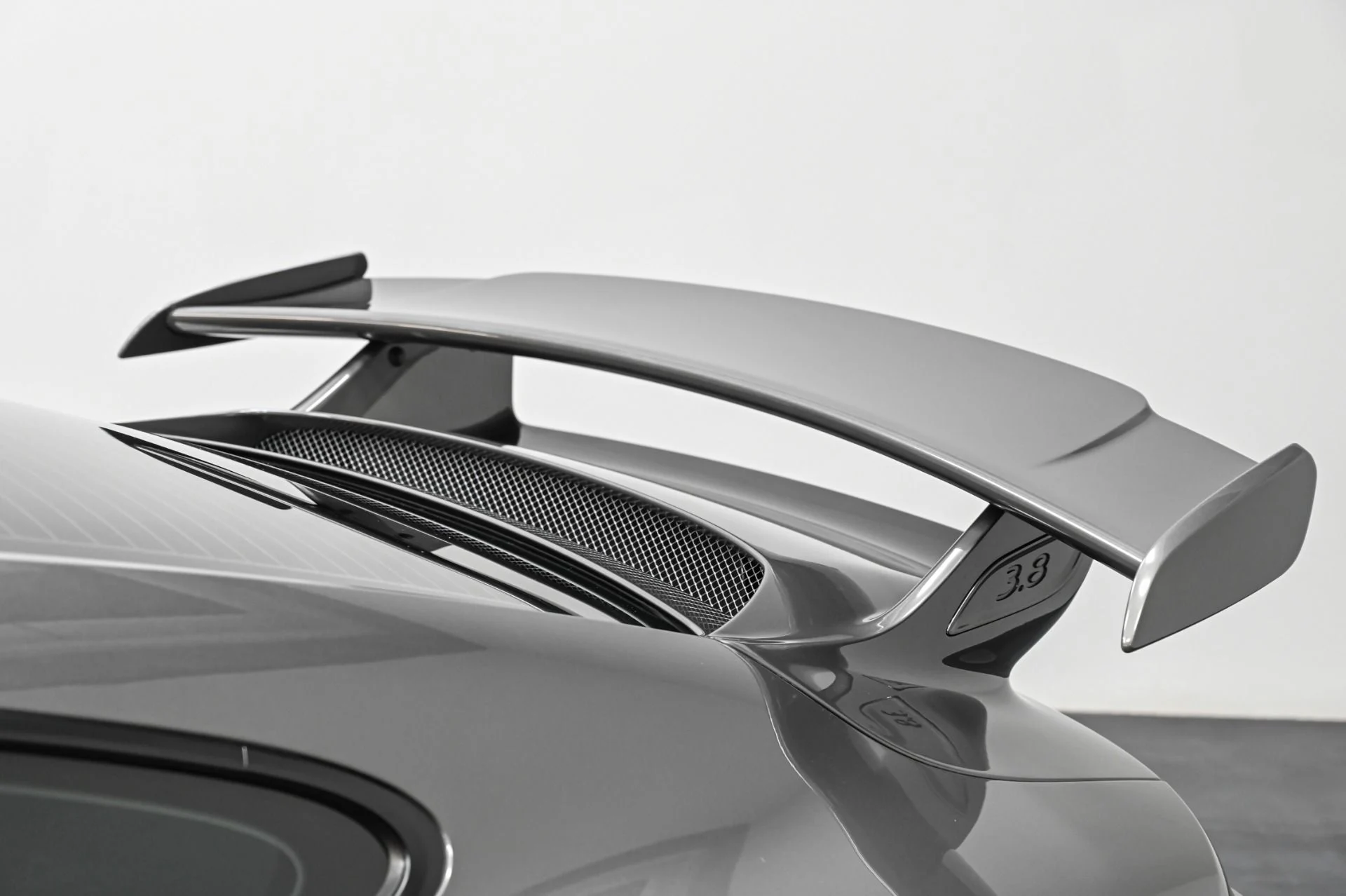 mph013_1395293103_Used_2015_Porsche_911_GT_3_1749853889_0860ffdede