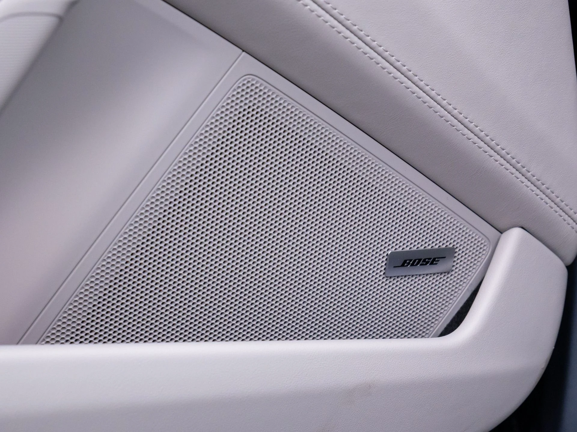 mph013_1395453226_33c3f3220130f7ef62ccf32db6c11658x_cb0c960292