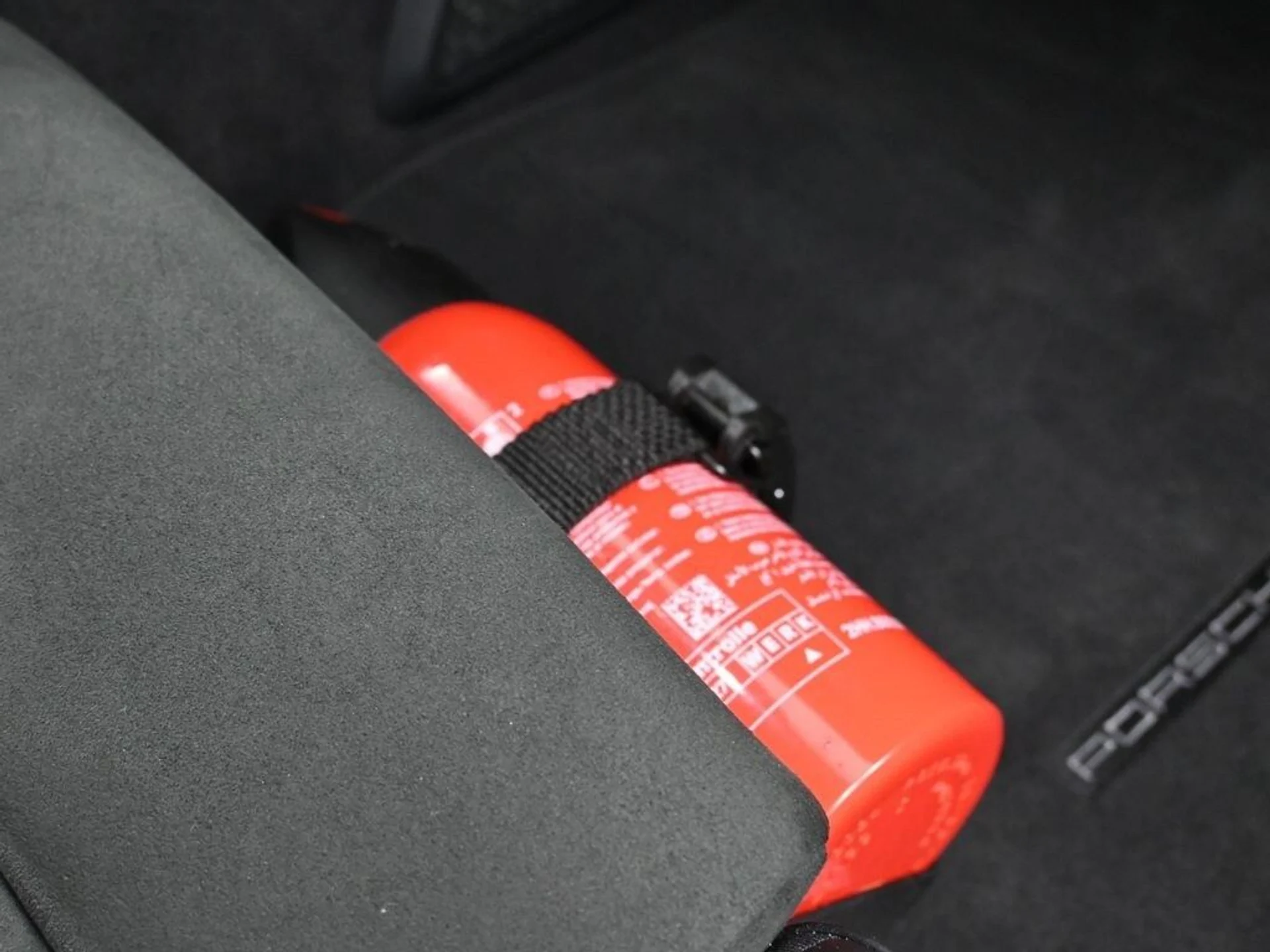 mph013_1399106374_7f891b801f3871e181479daa9f2819d2x_5b138f2c55