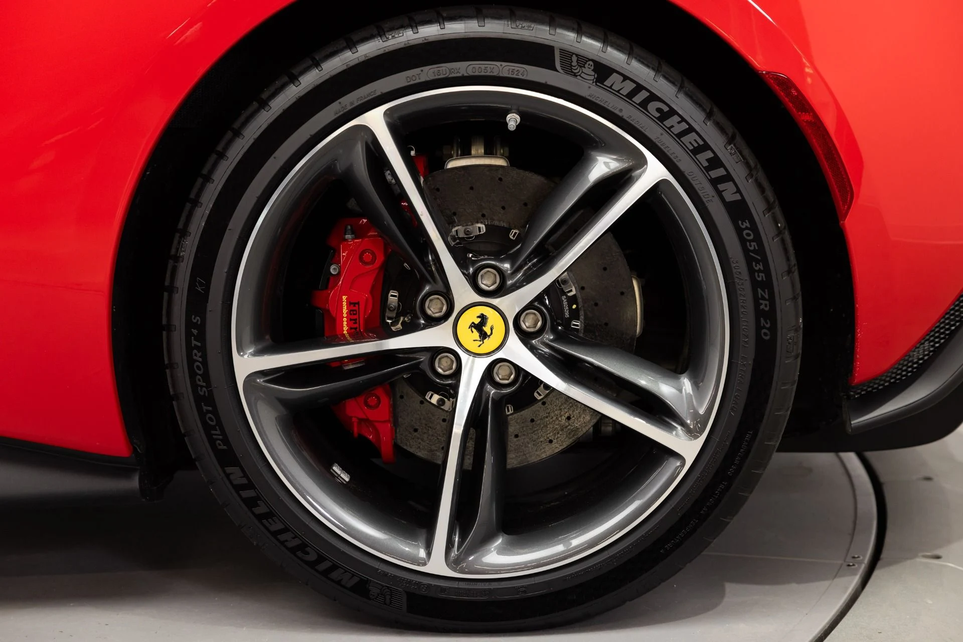 mph013_139928096_New_2024_Ferrari_296_GTB_1789139438_be3e4589a1