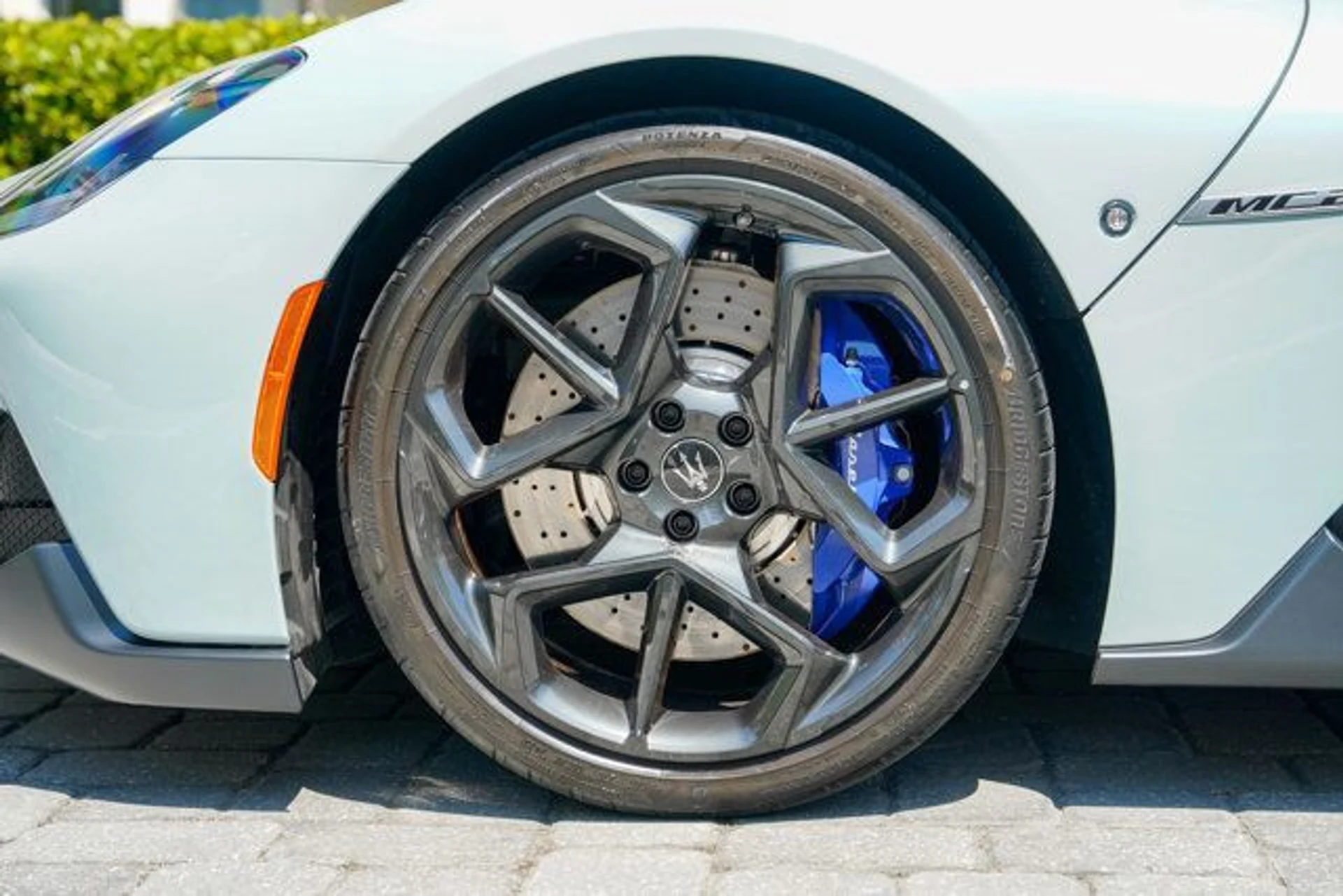 mph013_1408257090_22997717_14_640_bd13eaaaa5