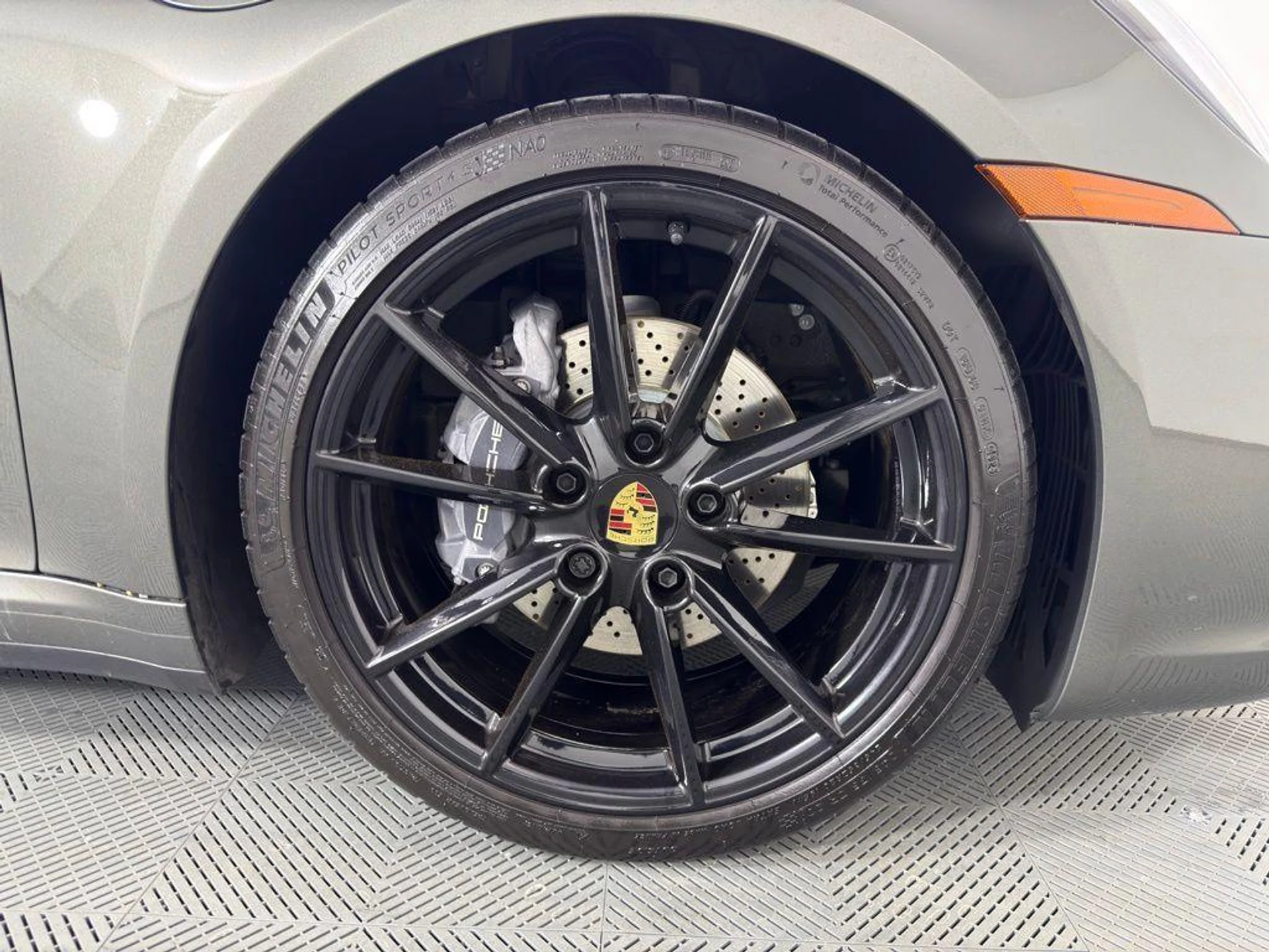 mph013_1419677372_0q_Ow_HW_Drl3_Yr_Jl_WE_1rw3zpk3d3_U_2df16ff821