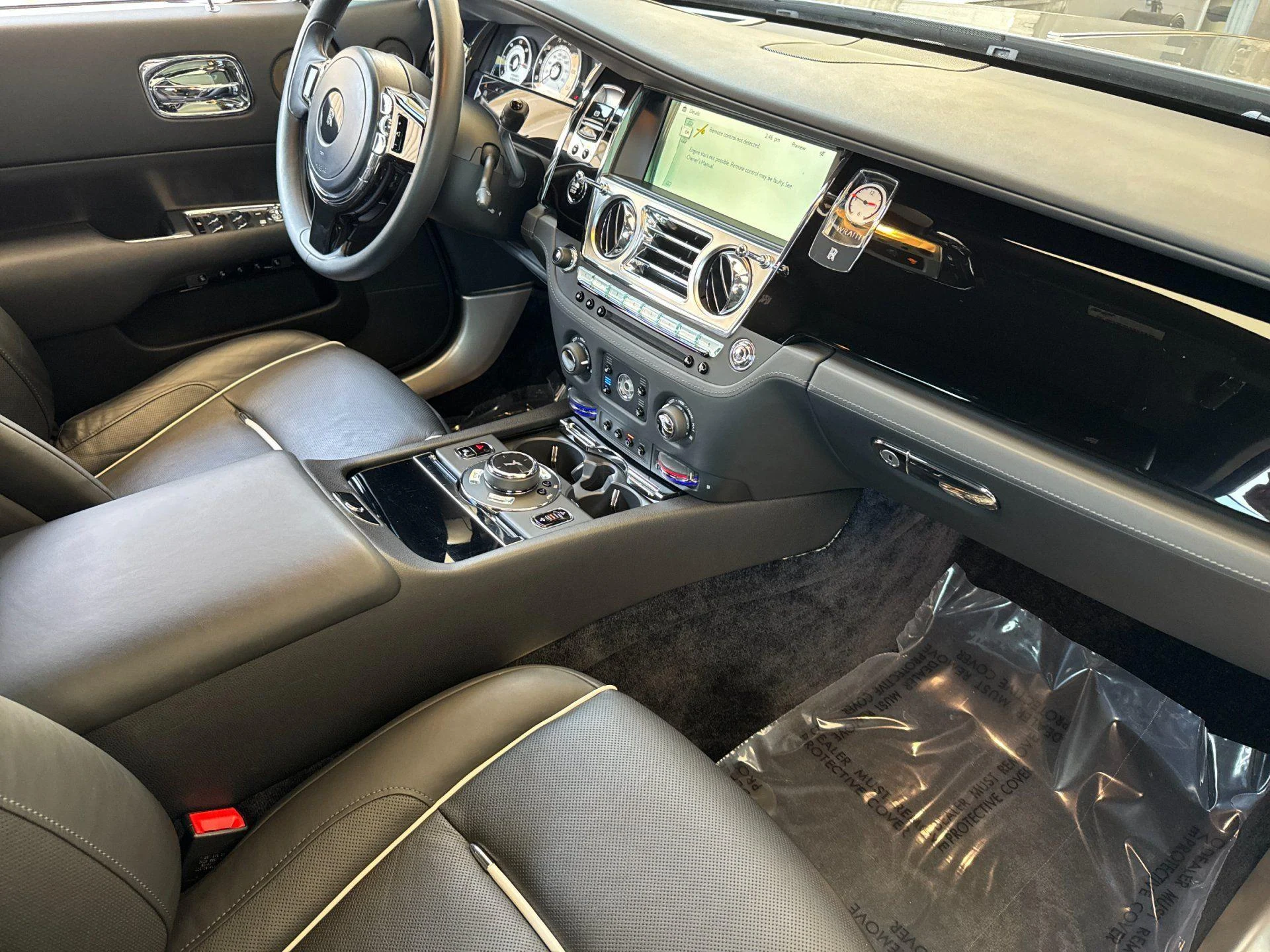 mph013_1421088123_Used_2014_Rolls_Royce_Wraith_1786096224_de50ef89c2