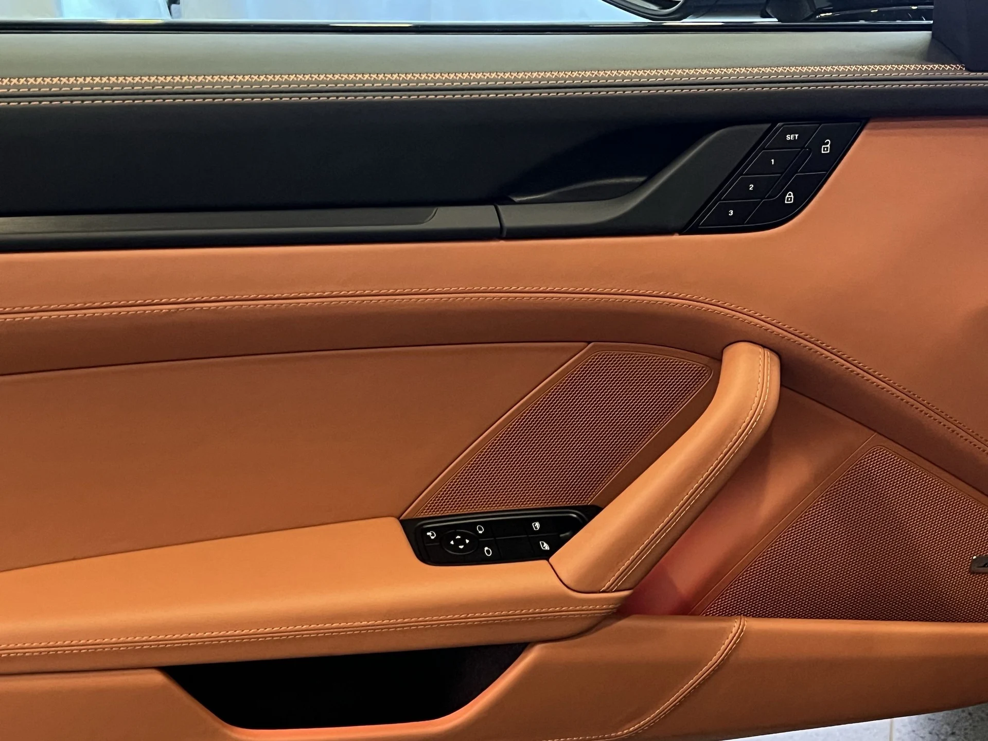 mph013_1445087024_c7a6d9b8cb1f5d60c34f067617e55cc8x_1ff32fce7d