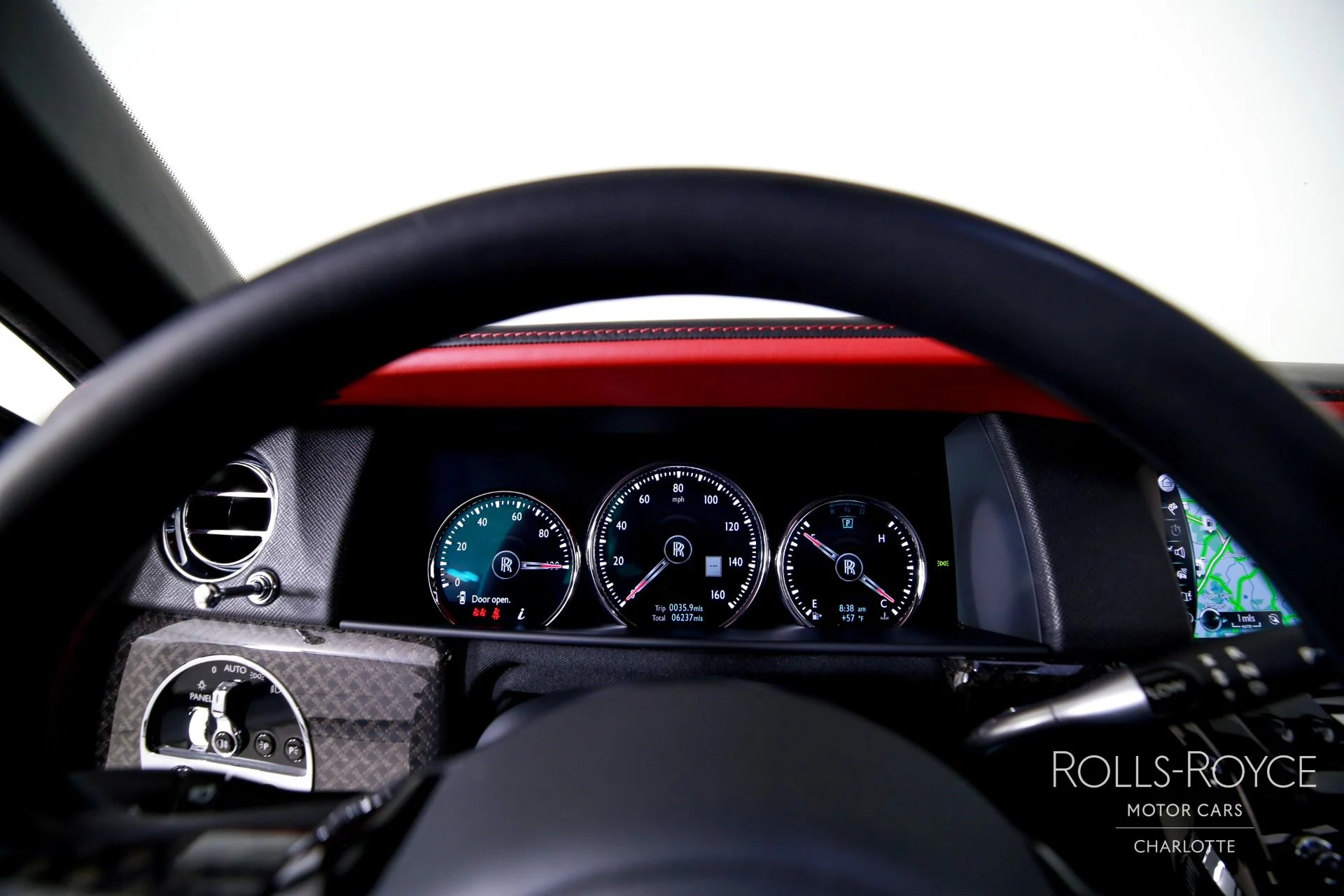 mph013_1449357509_Used_2022_Rolls_Royce_Black_Badge_Cullinan_1769449114_7507e3b688