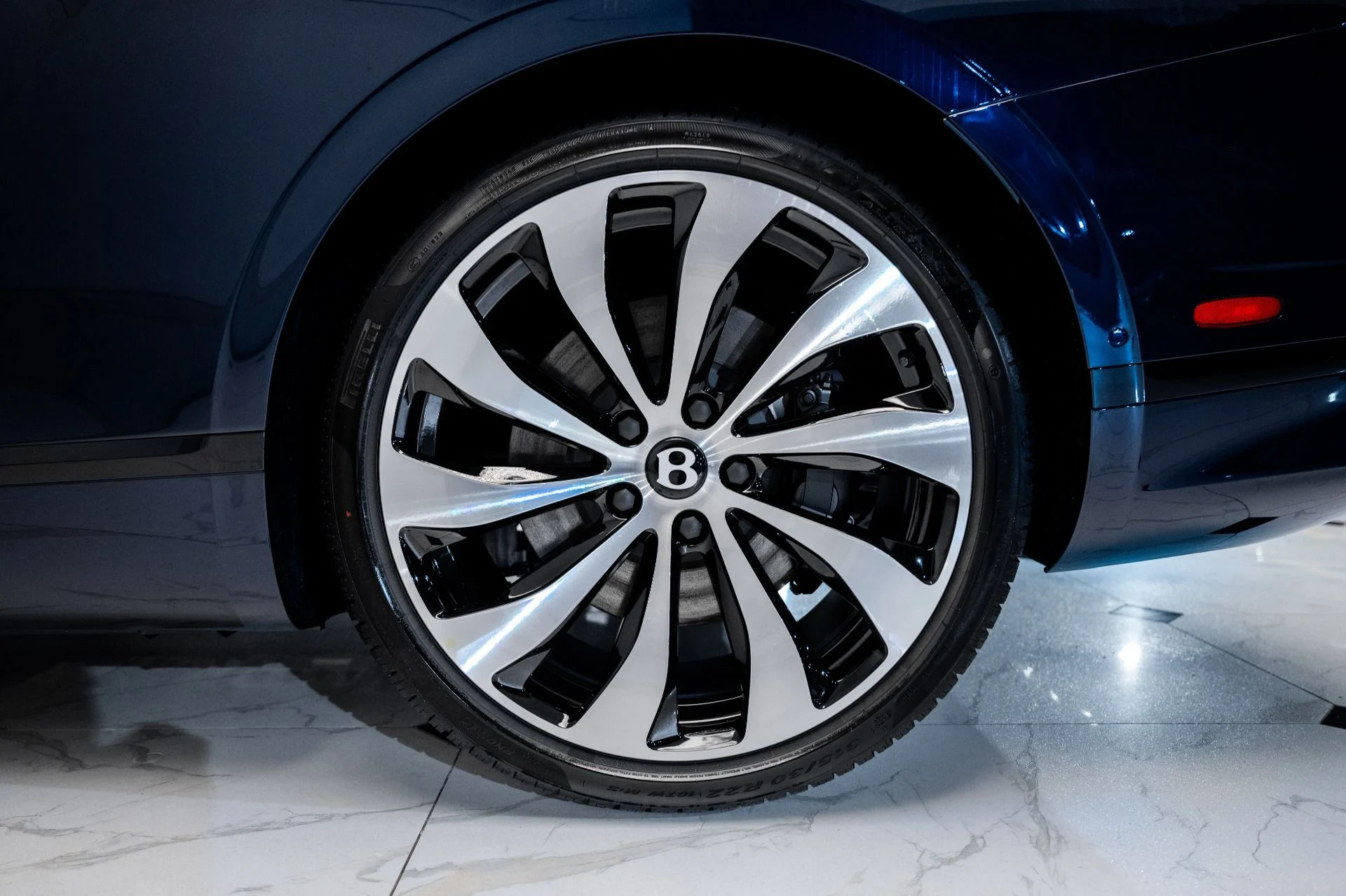 mph013_145285699_Used_2024_Bentley_Continental_GTC_Edition_8_1734148322_2949182dac