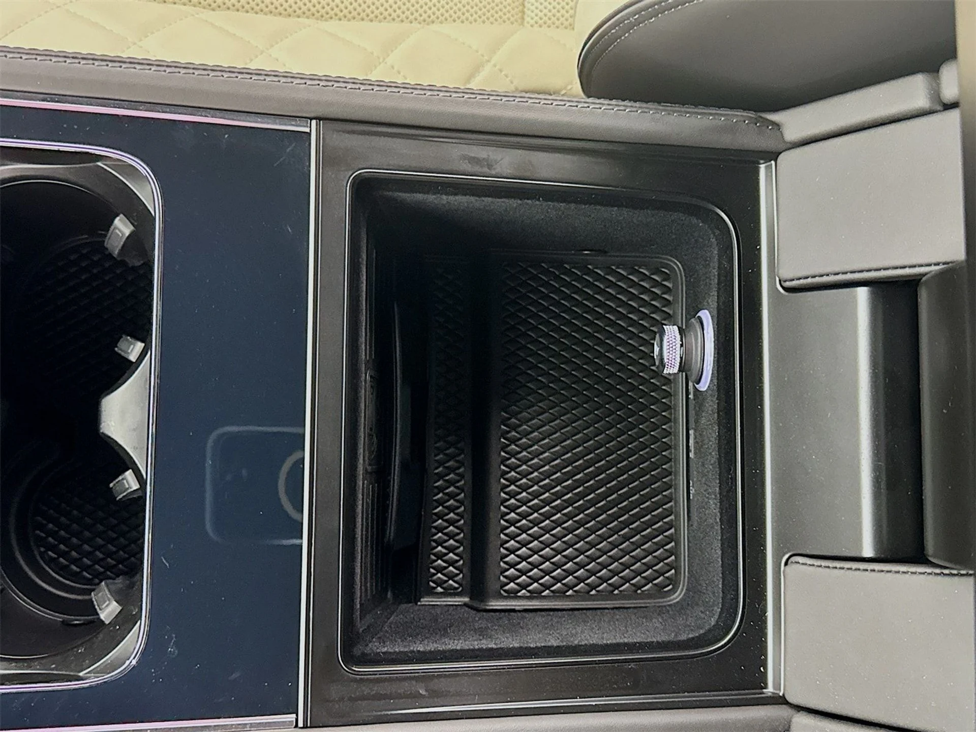 mph013_1453912025_9ab93dd40790c422a071f3c687801271x_880b324025