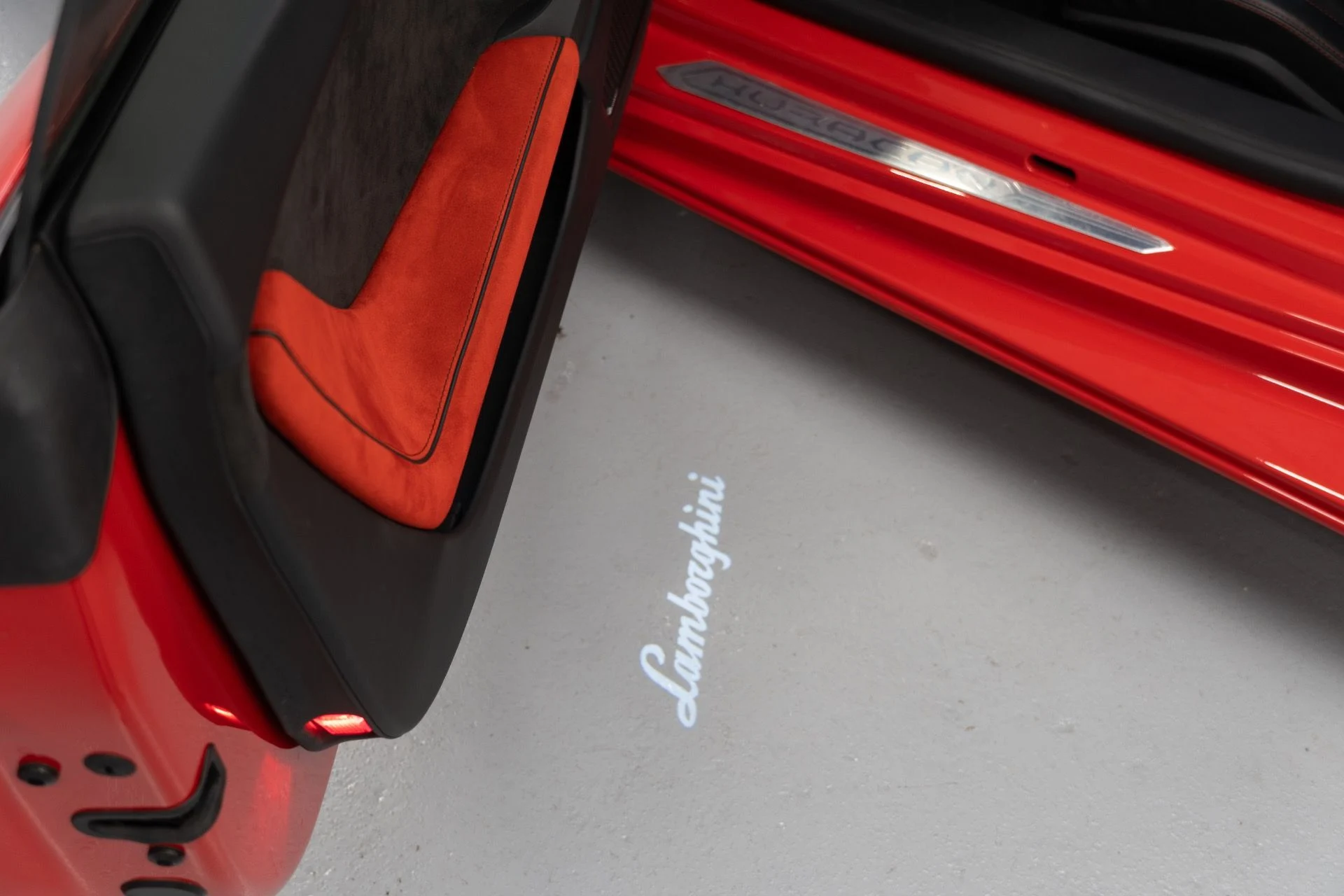 mph013_1457079527_Used_2020_Lamborghini_Huracan_EVO_1787867909_b2c062187e