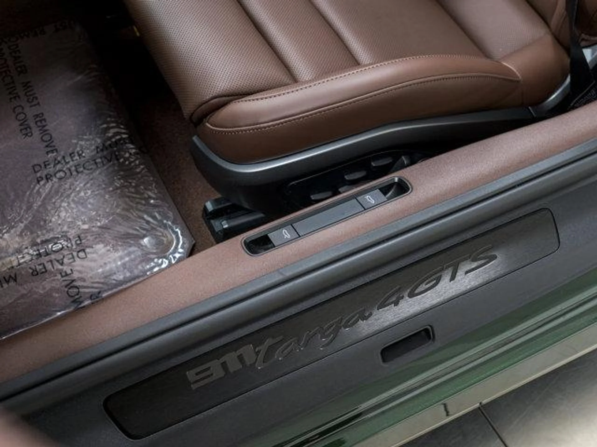 mph013_1457310338_i_Pdw_SQS_5f_Ma_Dt_Cmr_Q9_CEOF_l_I_Zc_70179aa62f