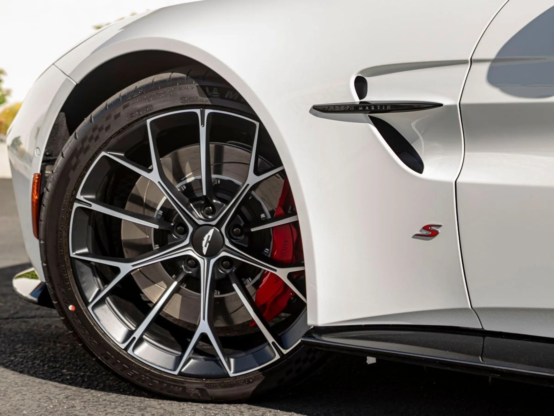 mph013_1464805743_14_1e0643f426