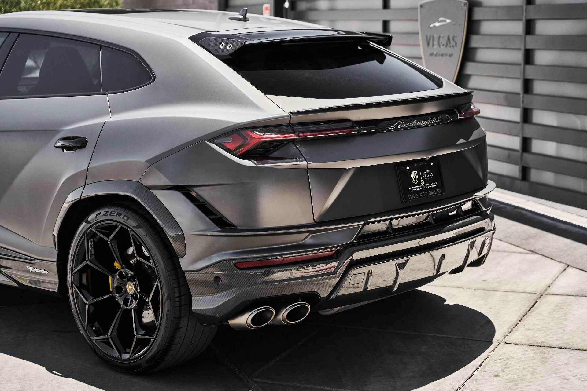 mph013_1467625346_Used_2024_Lamborghini_Urus_Performante_1781228407_e65cfa5aa0