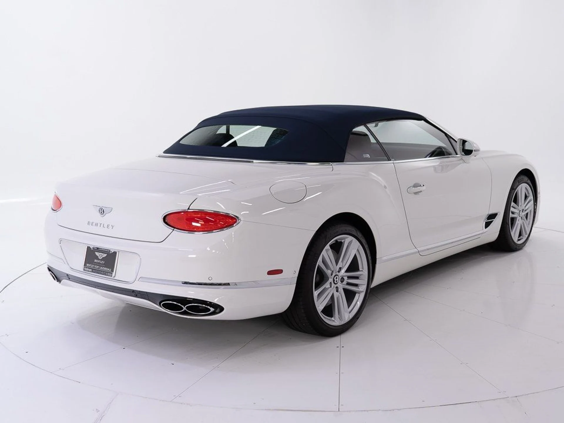 mph013_1469466882_fcca07d7fac605fc30afc90edcaee5f0_a62926adac