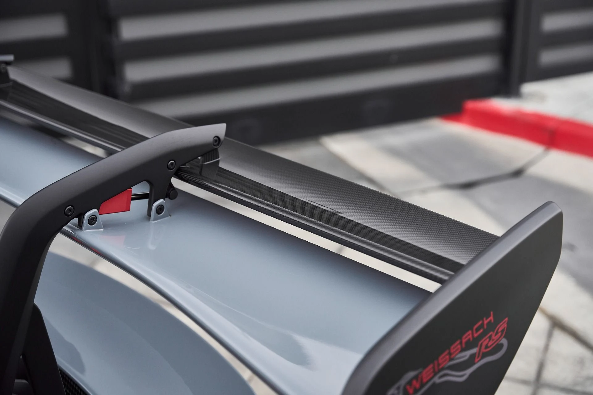 mph013_1470897759_Used_2024_Porsche_911_GT_3_RS_1767150471_2cf0827dd0