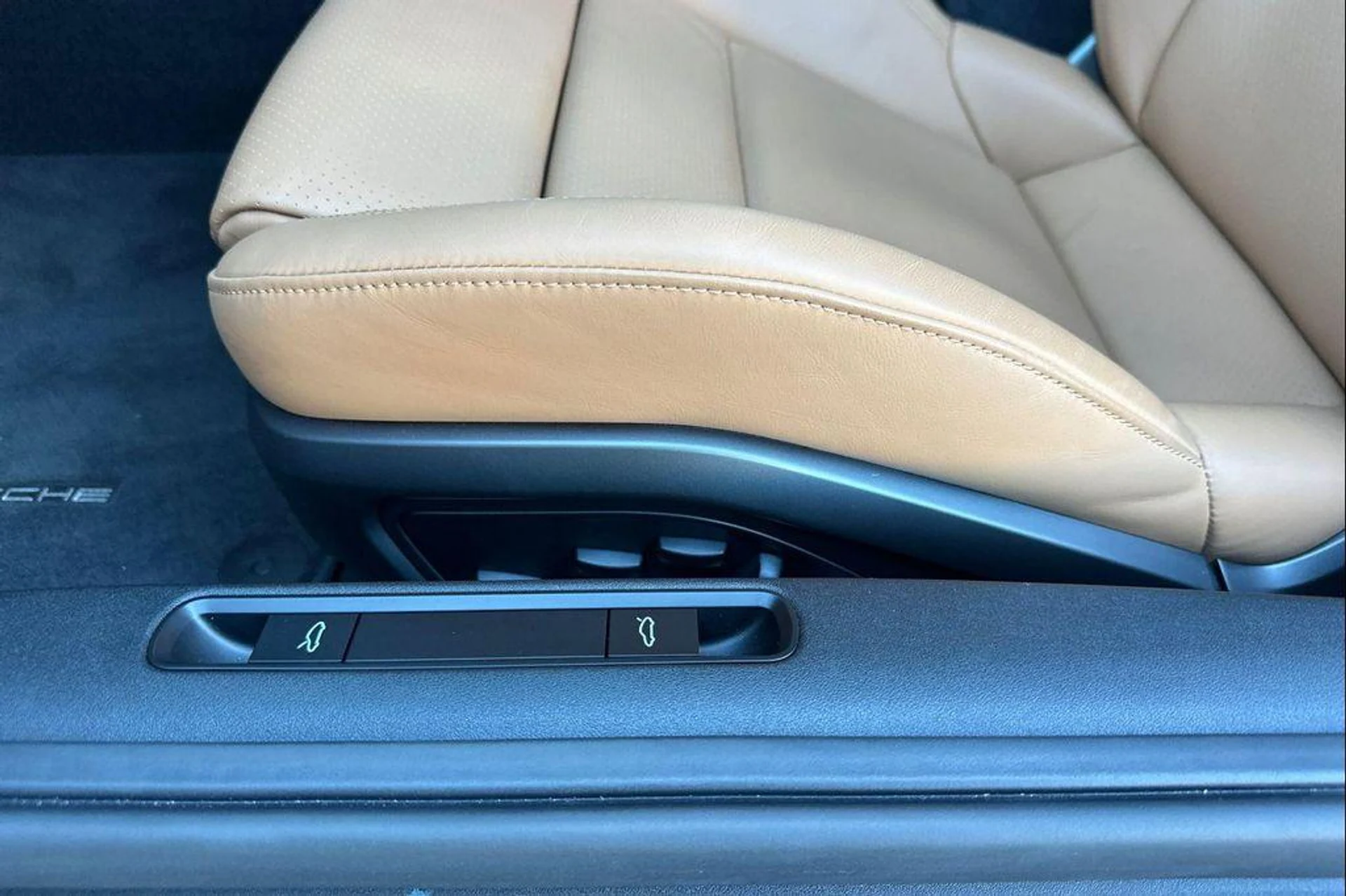 mph013_1471091459_TKZ_4_Ippwm_J0_Hlil_Lsee_W_Rr_B8r2_I_b440540ca7