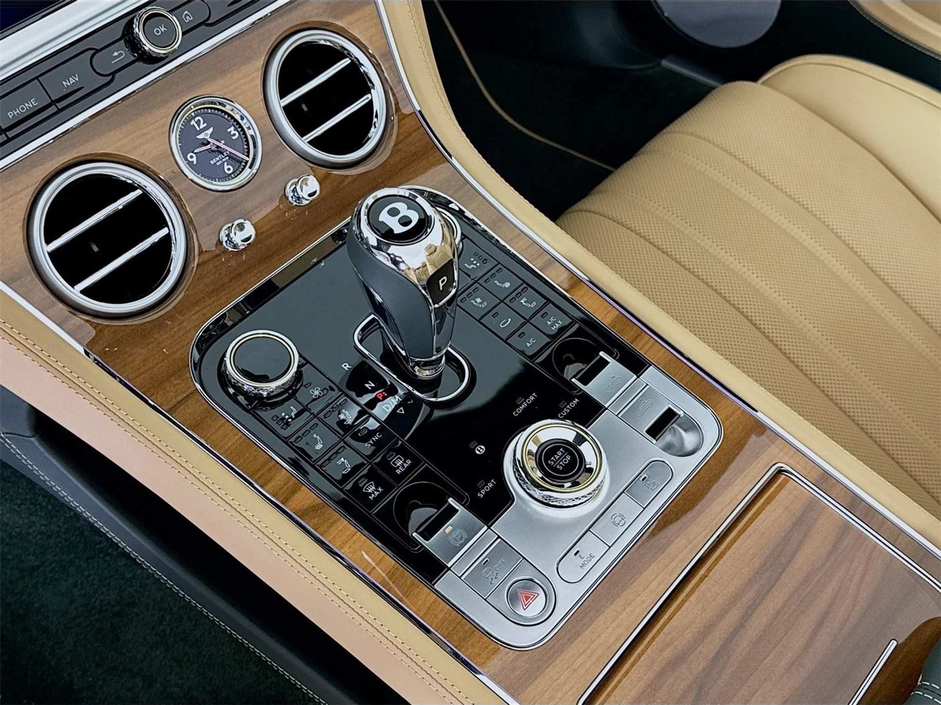 mph013_147590252_77f580323f0b50e1efa339551559c3cbx_ee88fb3b9c