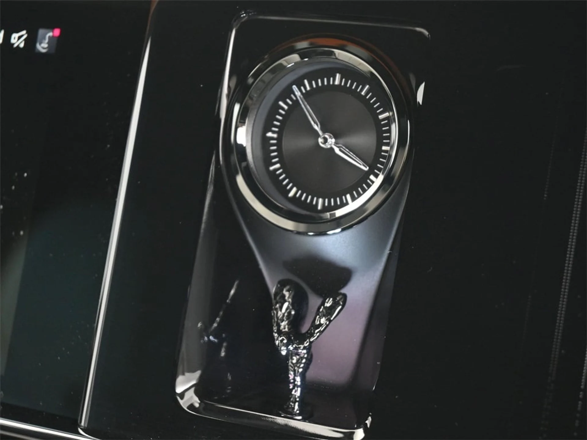 mph013_1476489544_d0f4f43f490bc09c5294530bf556328cx_f9e22b2996