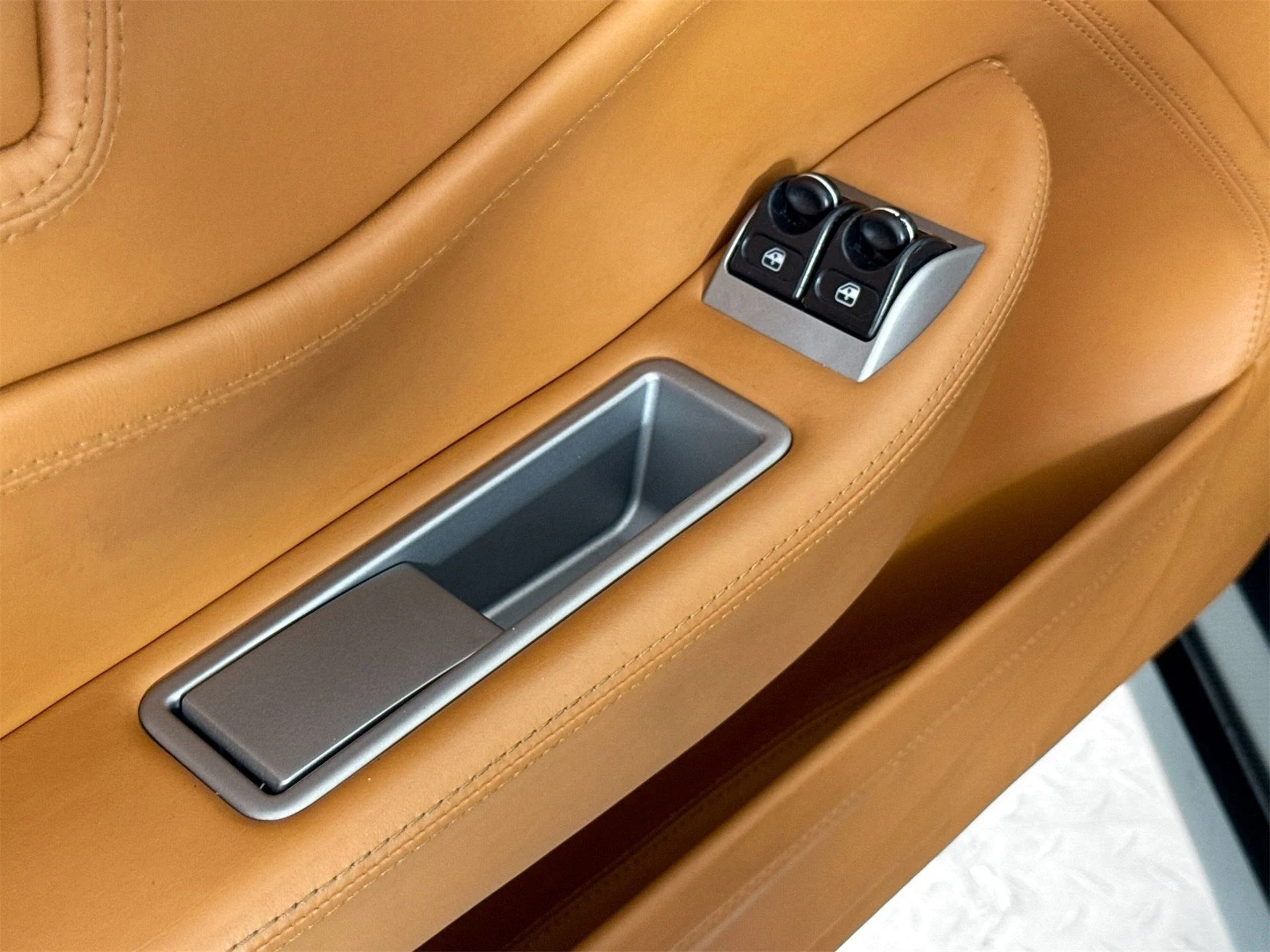 mph013_1477537861_c8eedeeee3d023f98dfa0a52627a5bf4_84f3e003bd