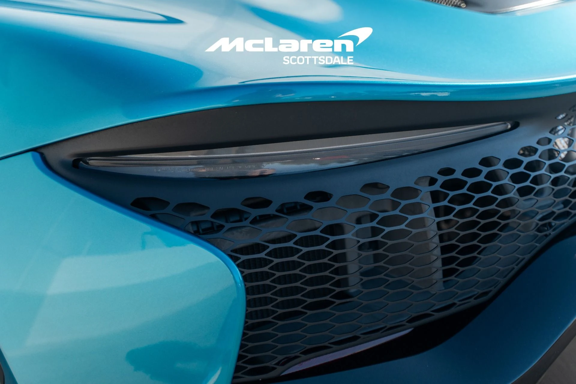 mph013_1481391221_Used_2023_MCLAREN_ARTURA_1758922569_a3ebca64dc
