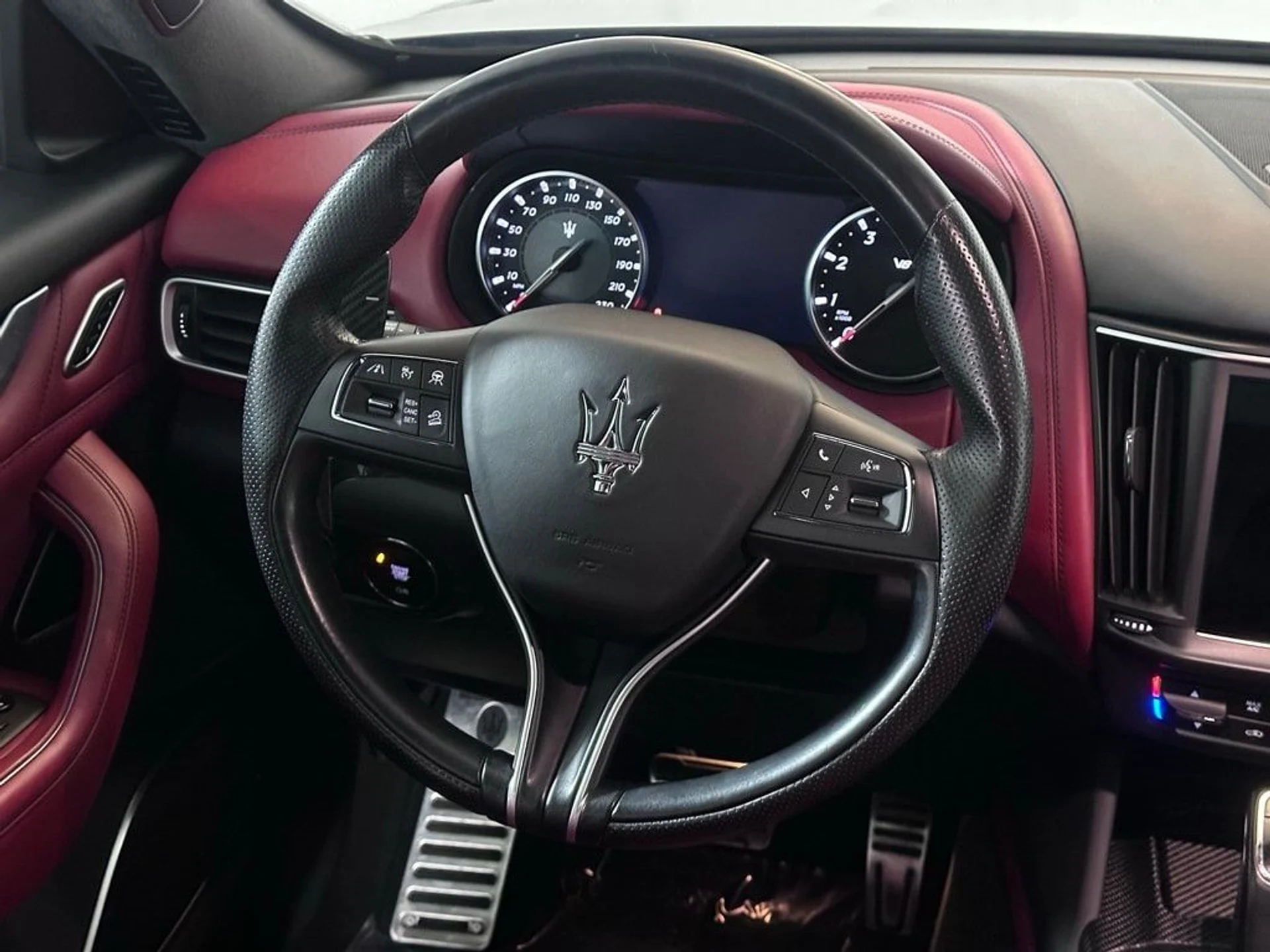 mph013_1481566908_895c87cffa563fa7d8313ca72454d308x_dfd997310b