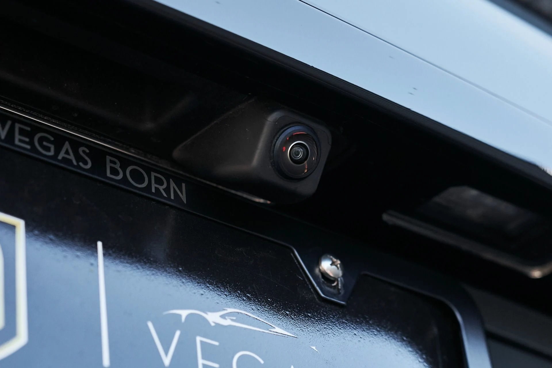 mph013_1492294315_Used_2025_Rolls_Royce_Cullinan_Base_1766020344_28ae0621e9