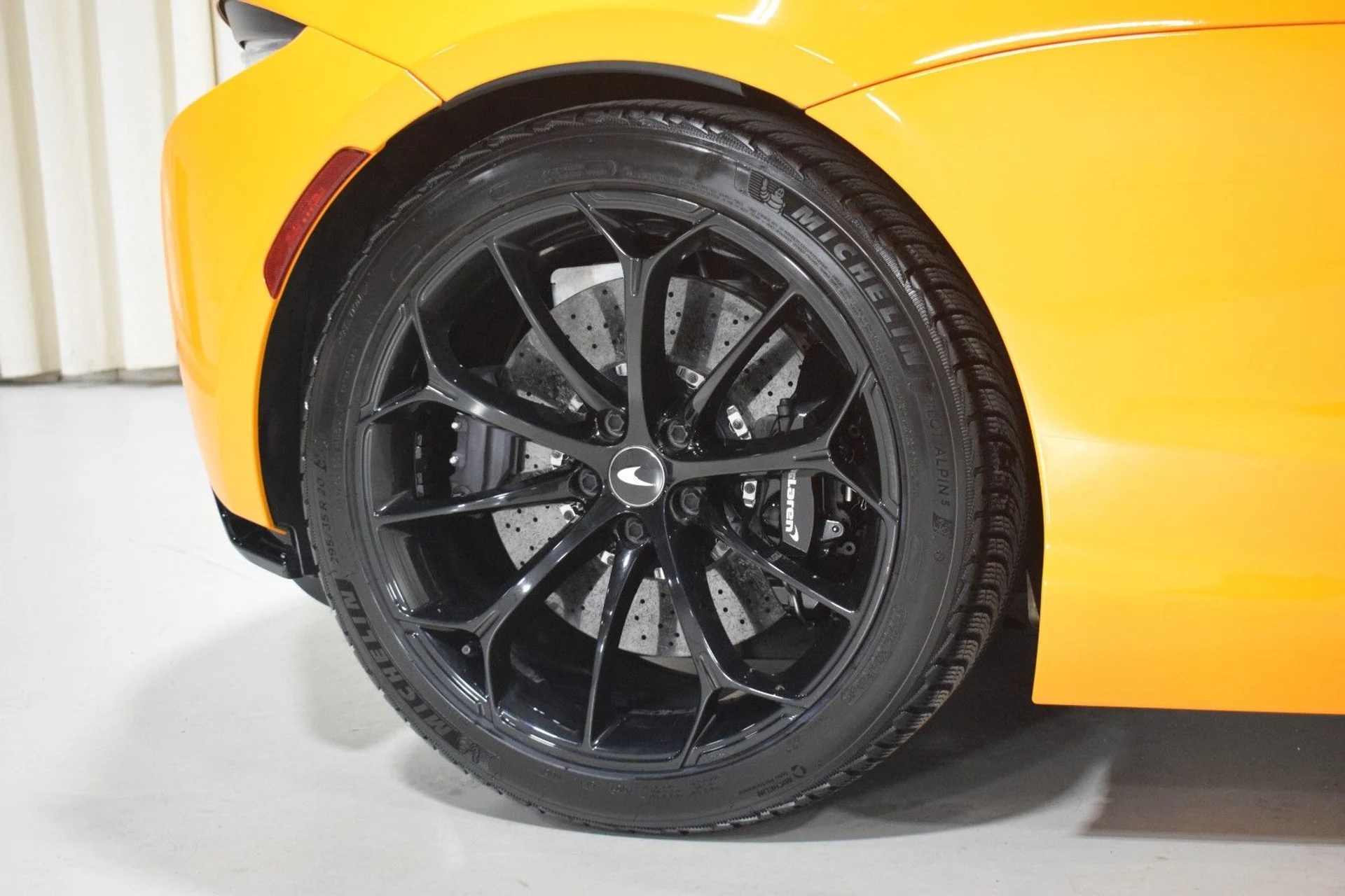 mph013_1498772763_e4342e59fa0e0d96b976d90610c945dax_85ff5417de