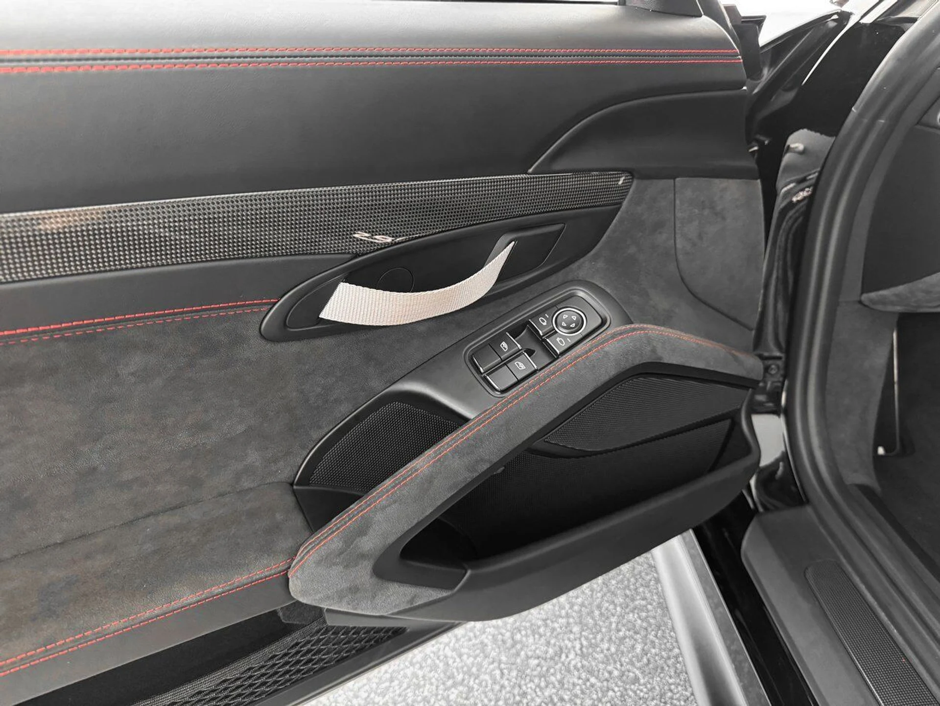 mph013_1502007962_afa4ec5fce7c38ecb3148f911937c446_f68dedb7b9